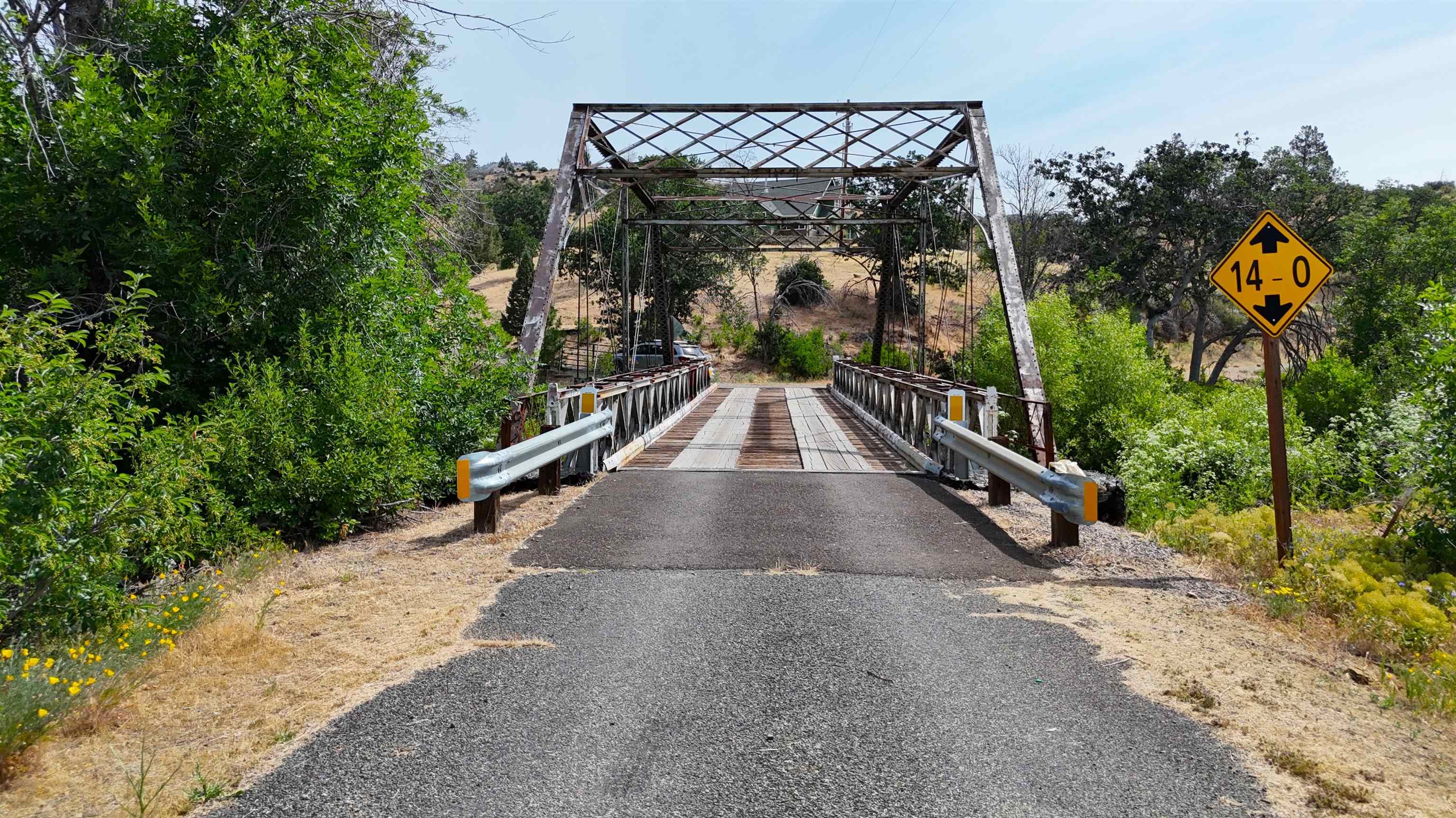 405 Old Cottonwood Creek Rd