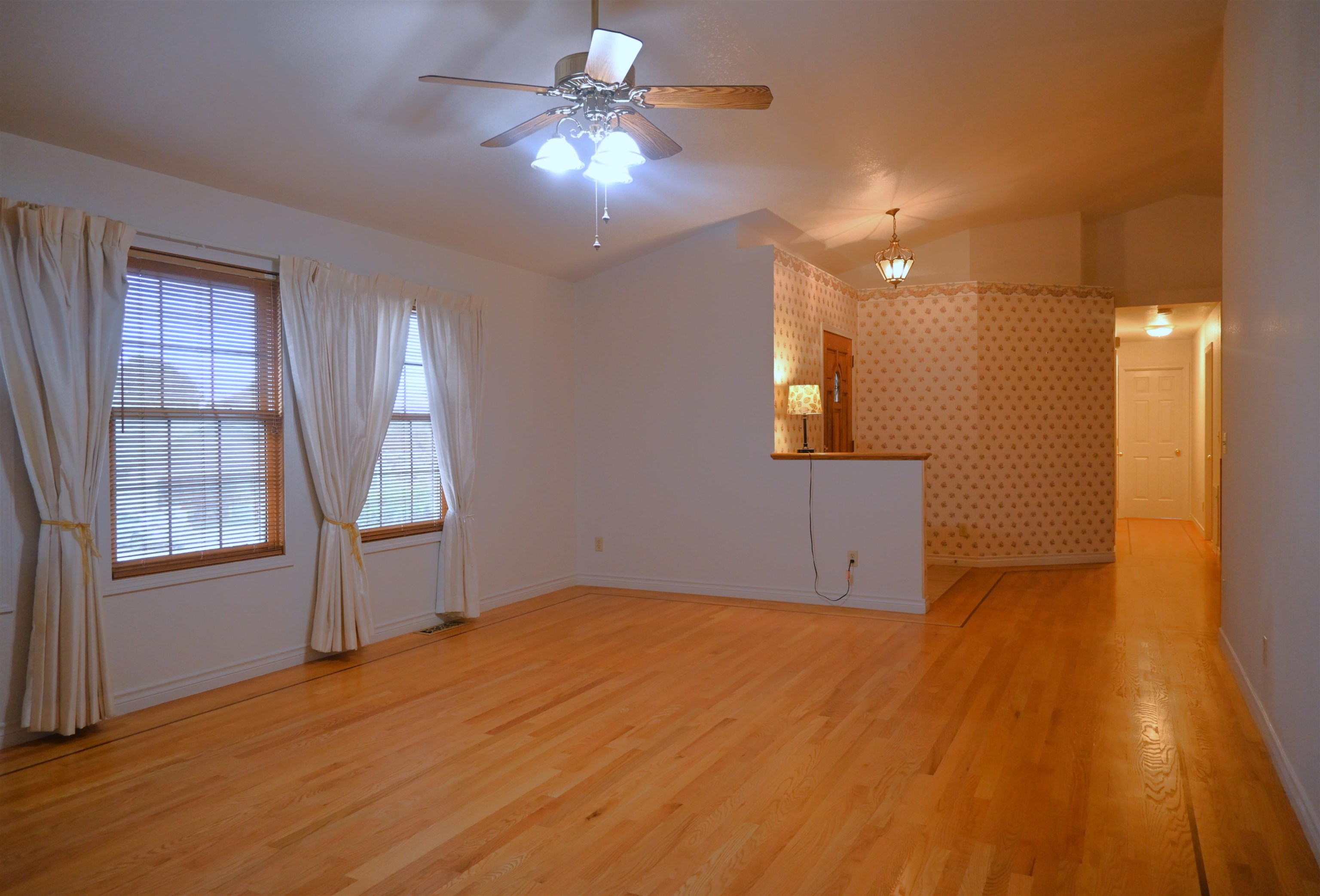 913 Northview Circle