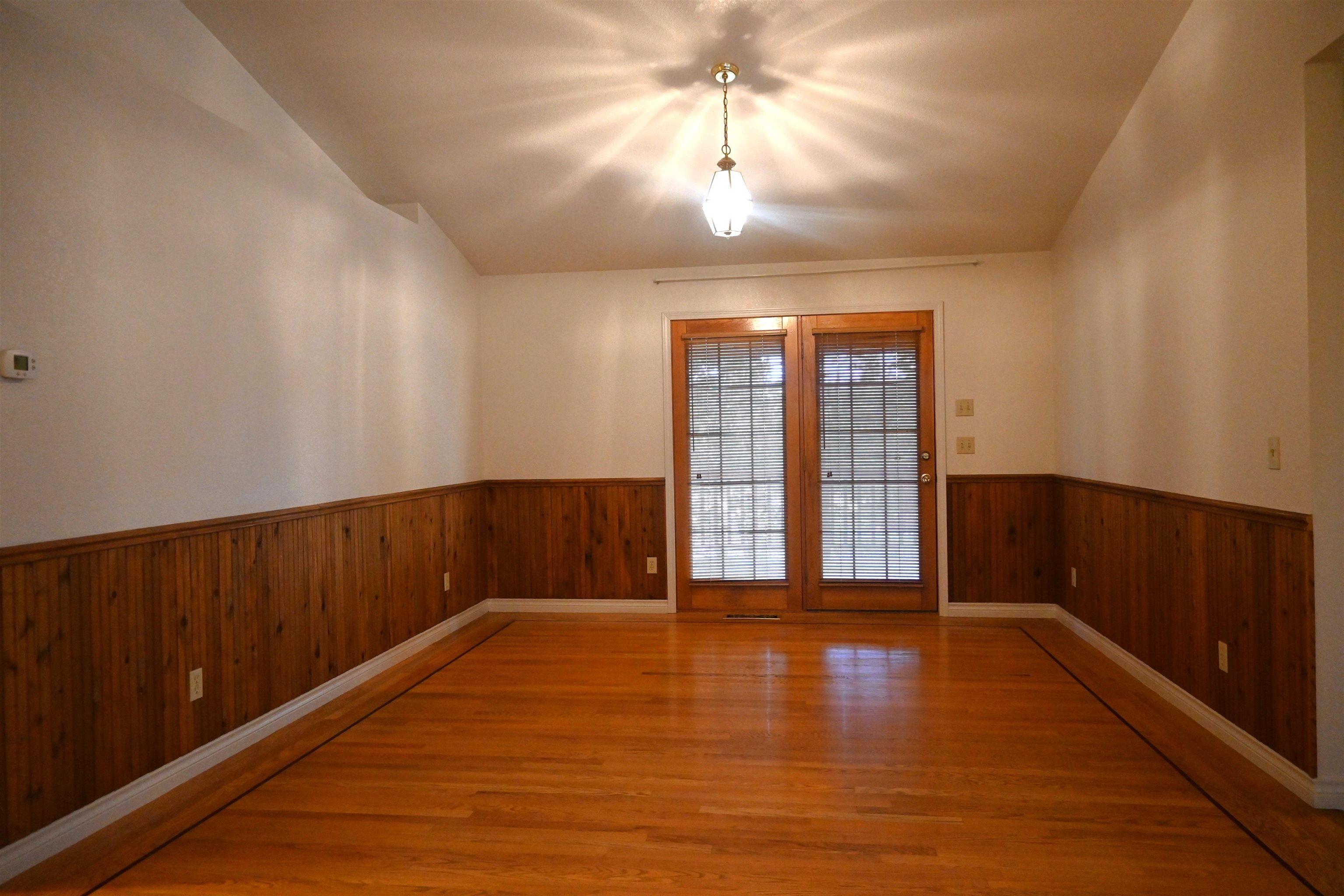 913 Northview Circle