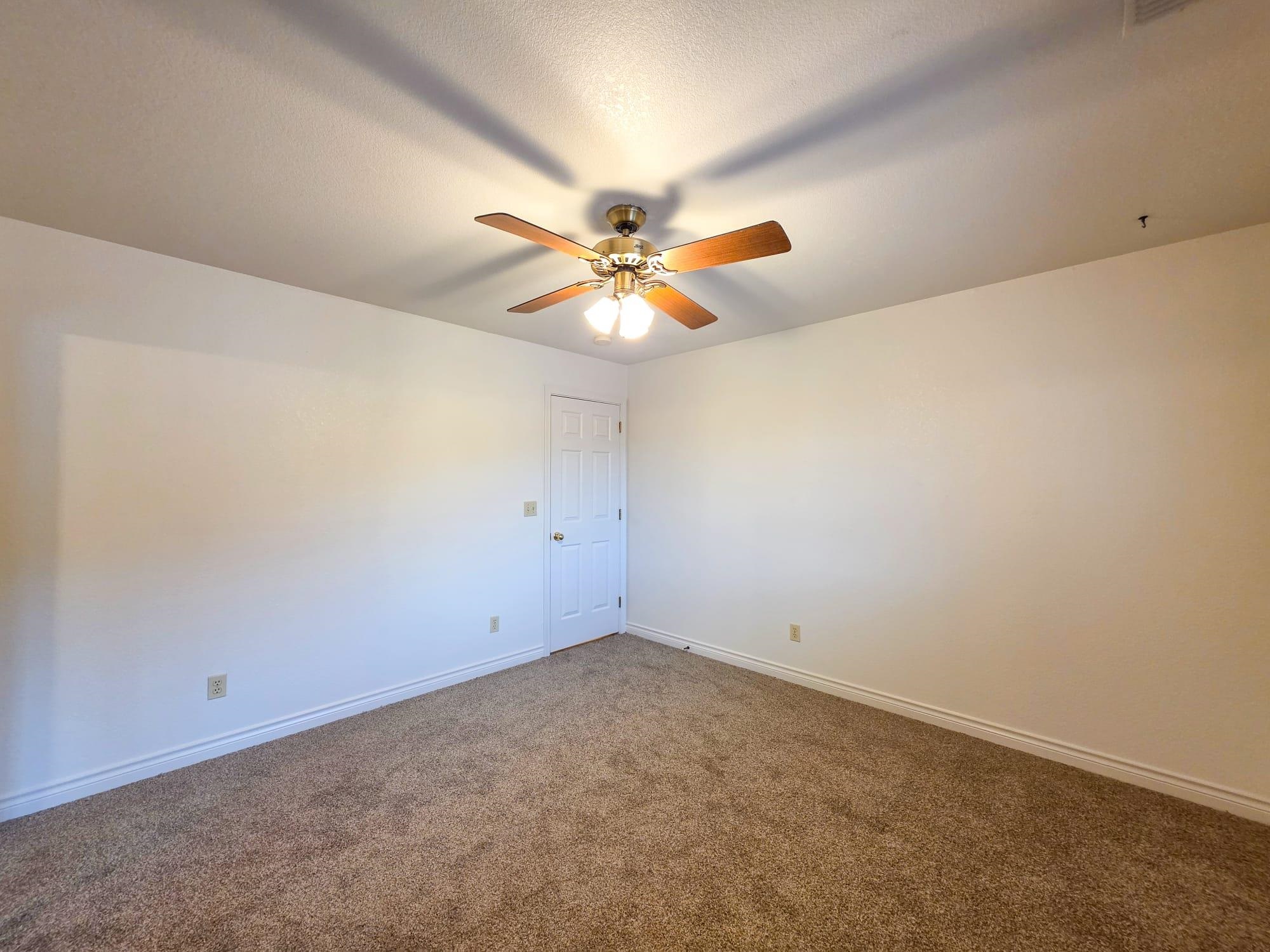 913 Northview Circle