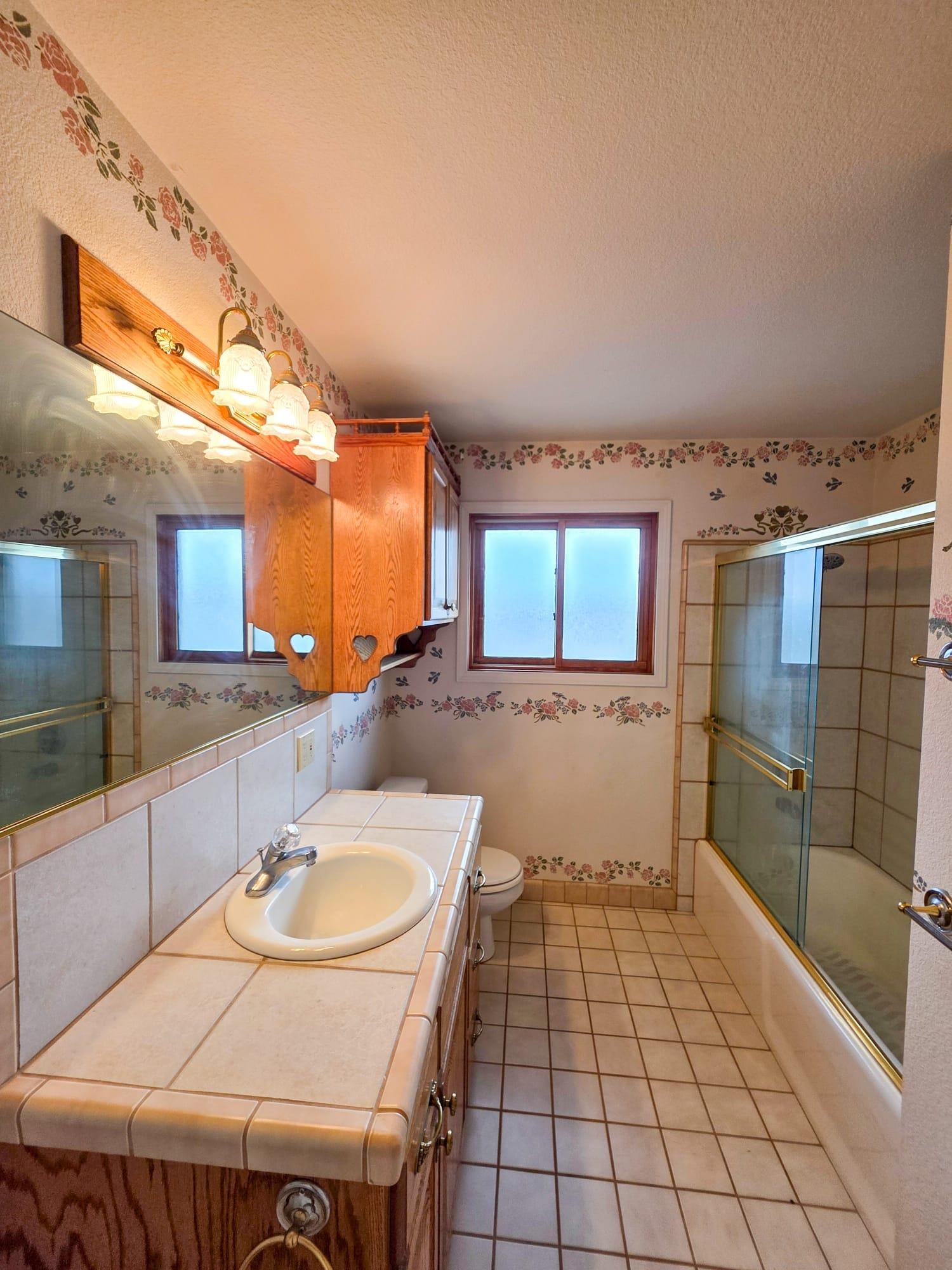 913 Northview Circle