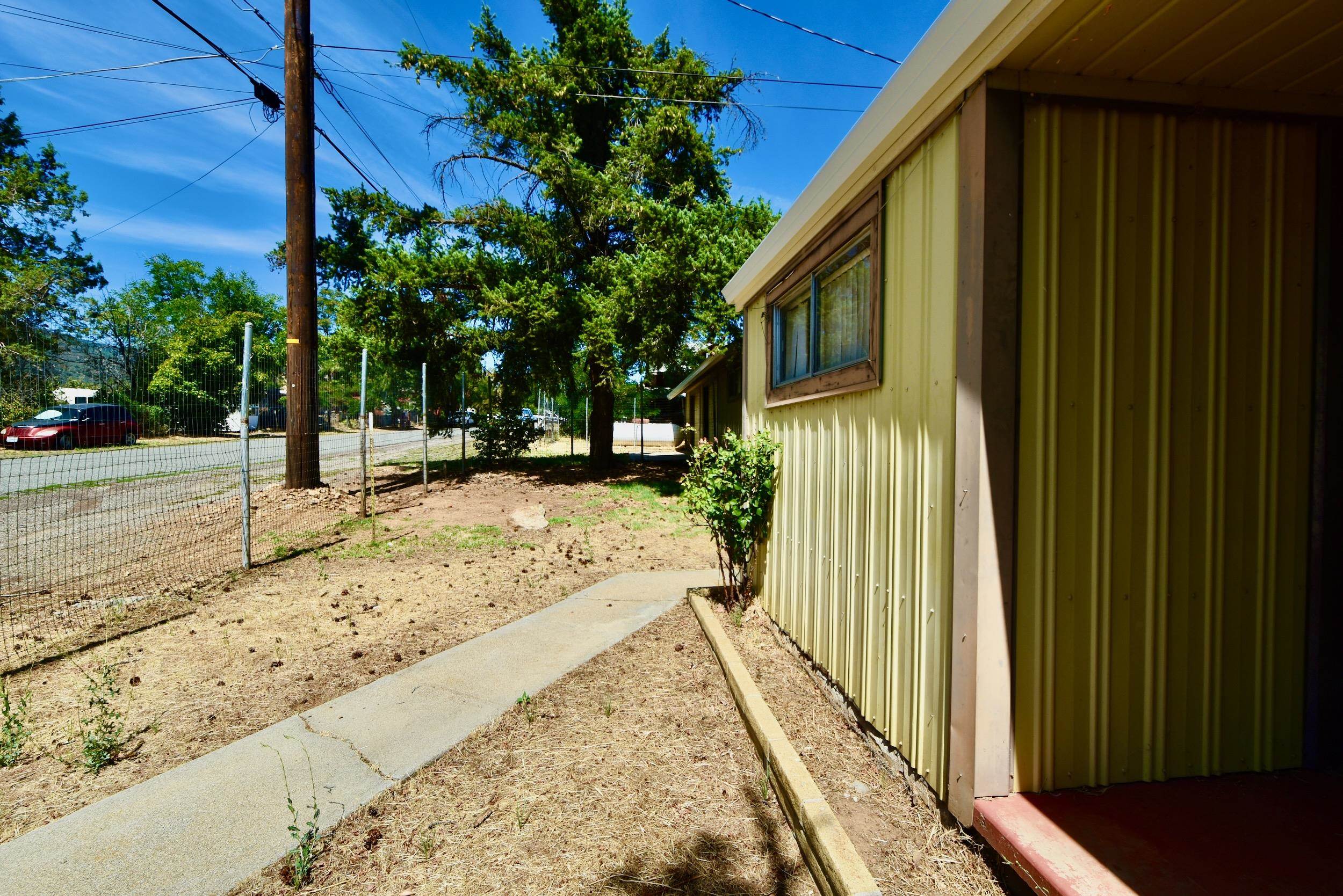 1439 Hawkinsville Humbug Rd