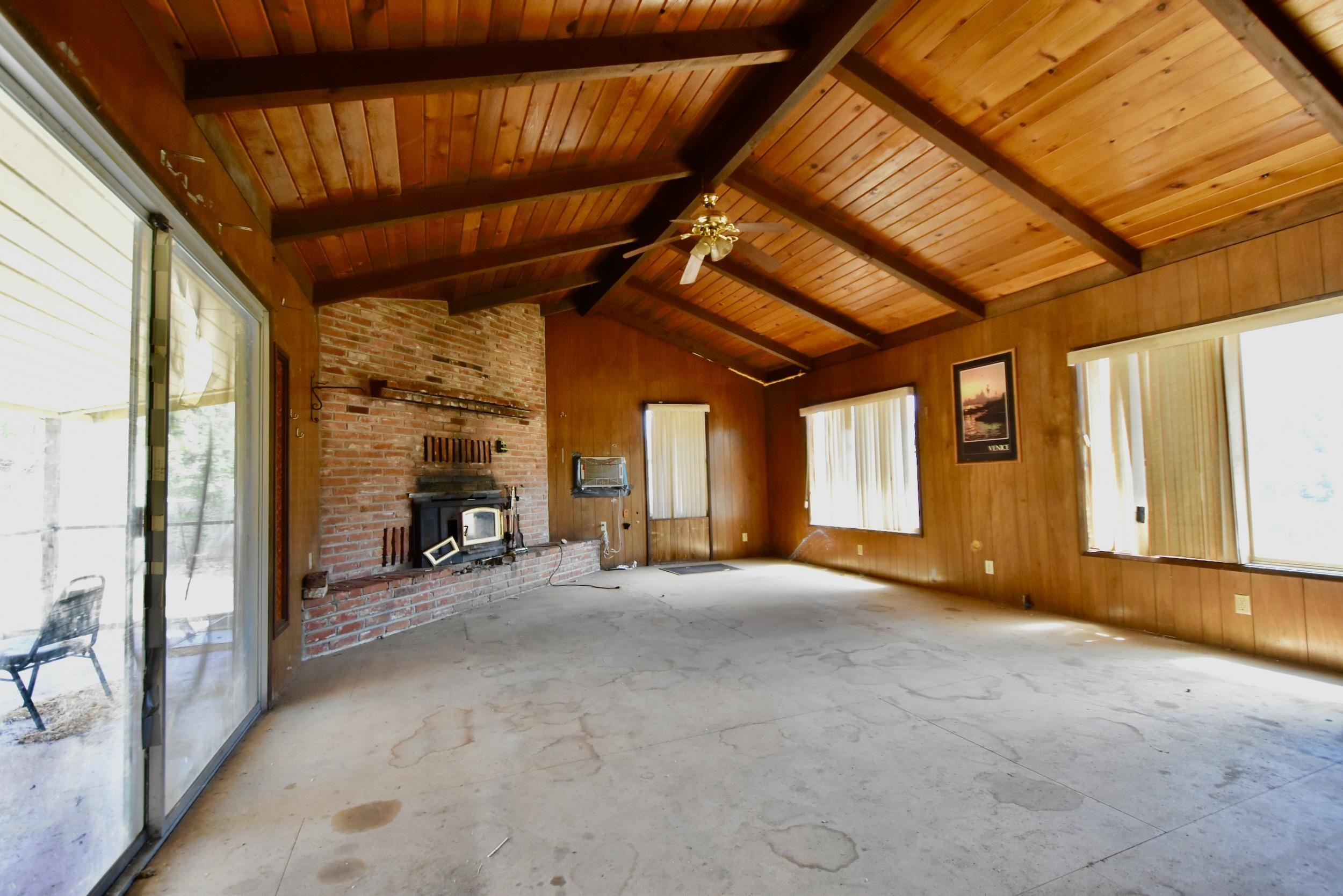 1439 Hawkinsville Humbug Rd