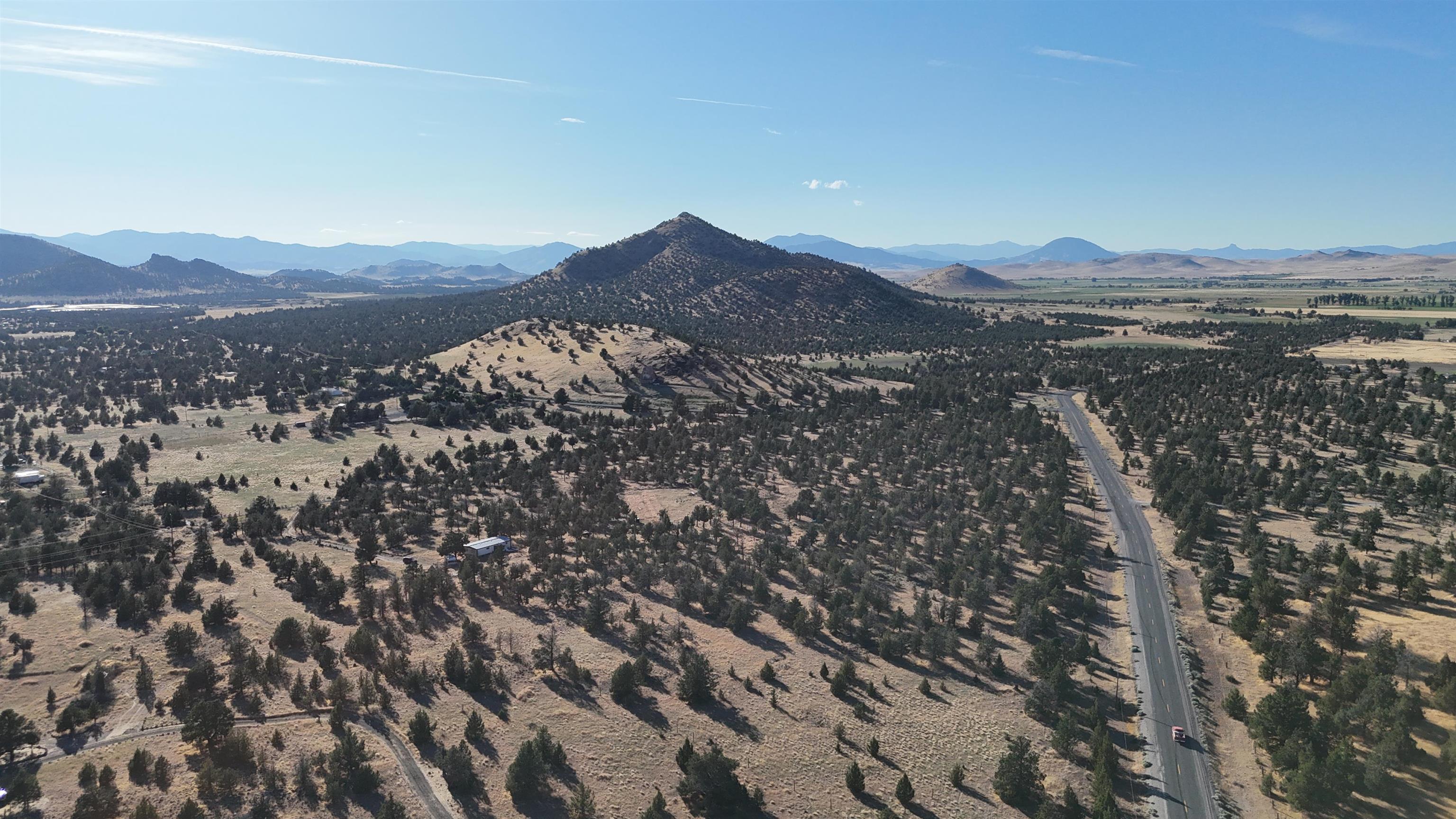 5200 Blackberry Lane