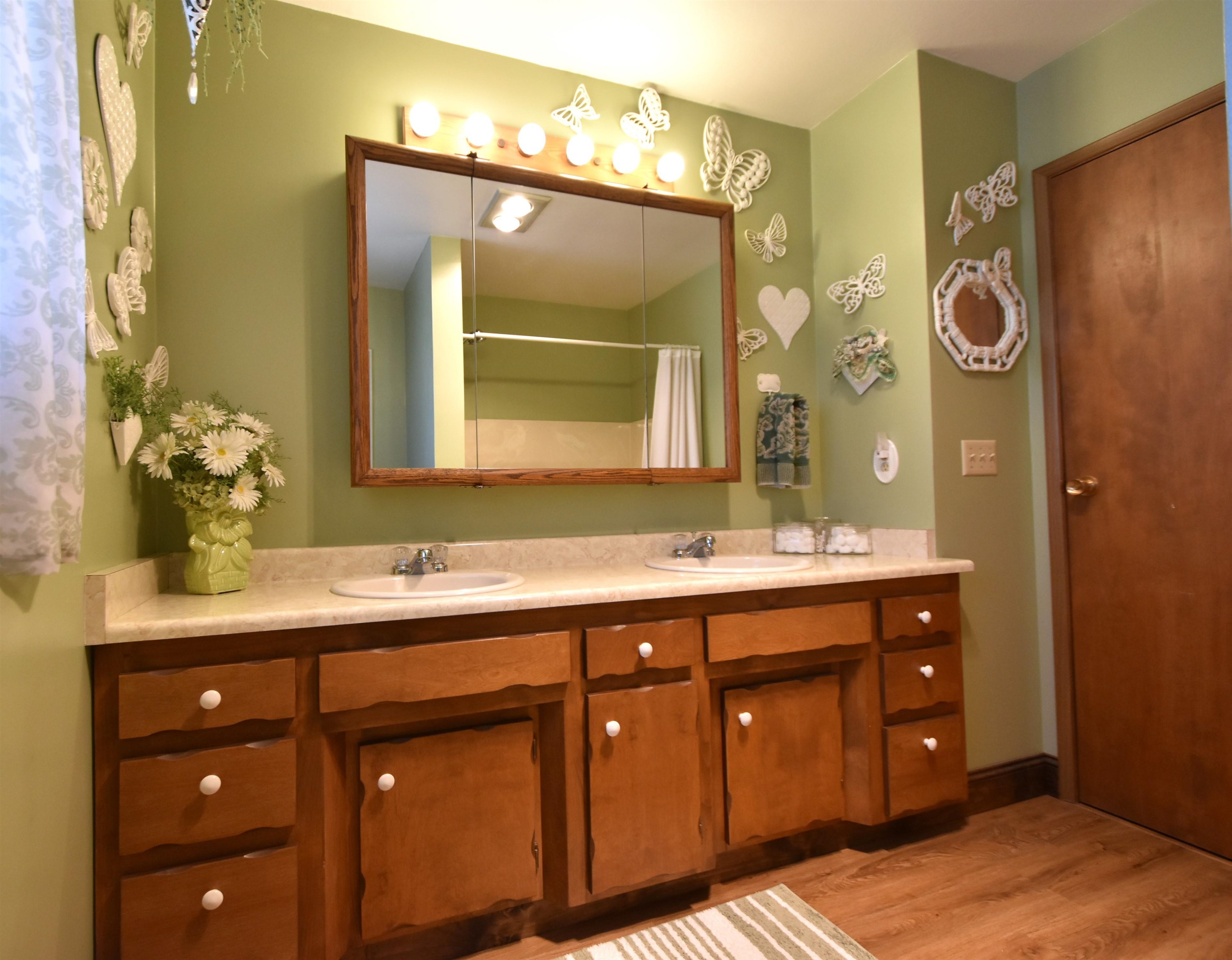 5409 N State Highway 3