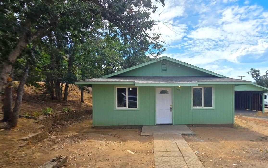 1415 Quail Ave.
