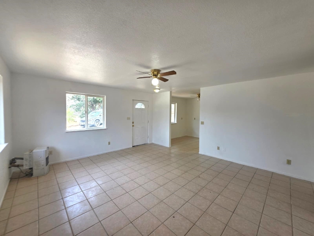 1415 Quail Ave.