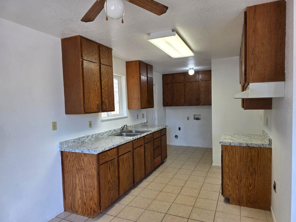 1415 Quail Ave.