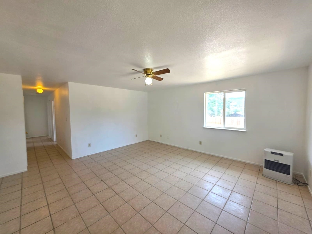 1415 Quail Ave.