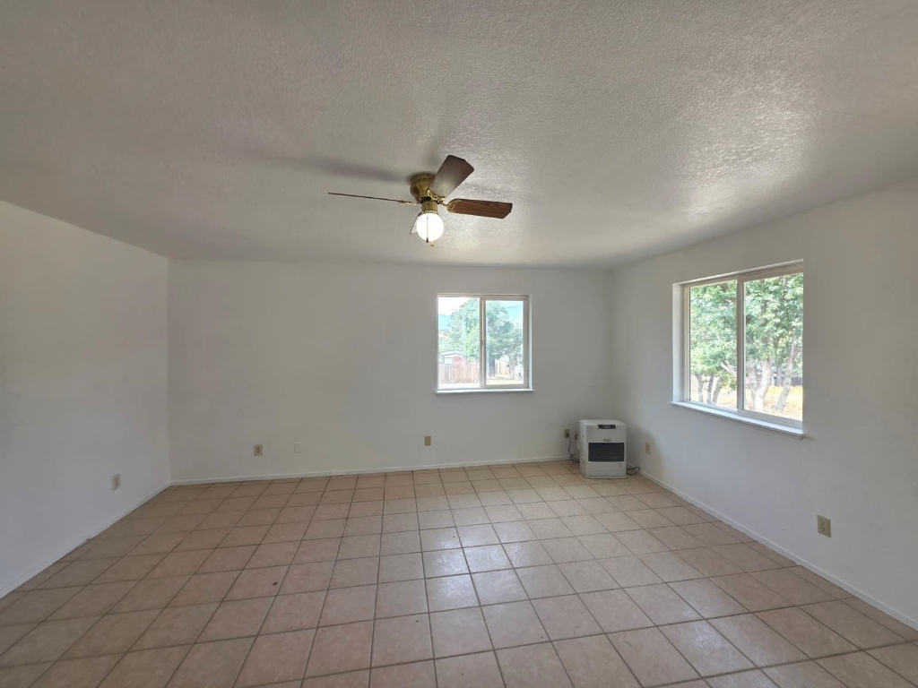 1415 Quail Ave.