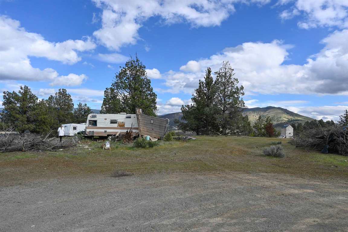 unit 5 Lot 121 Raven Ct.