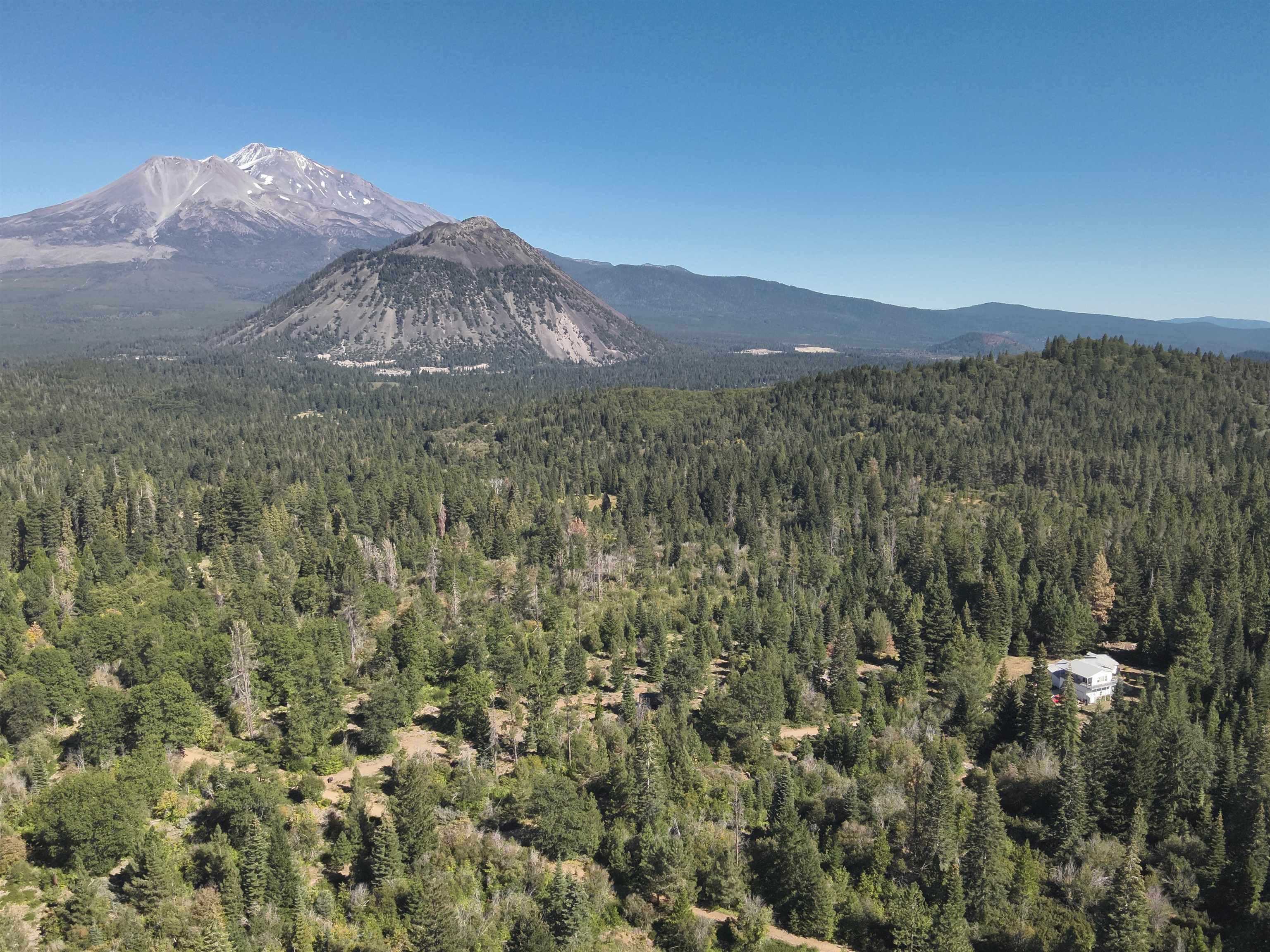 5.01 Acres Muledeer Dr.