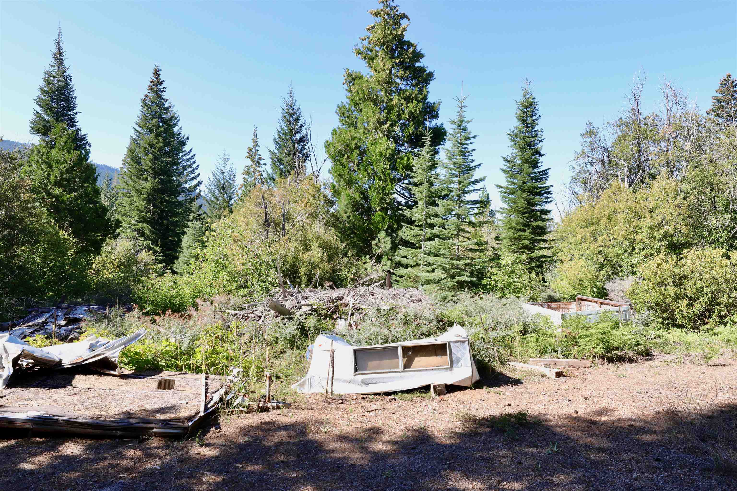 5.01 Acres Muledeer Dr.