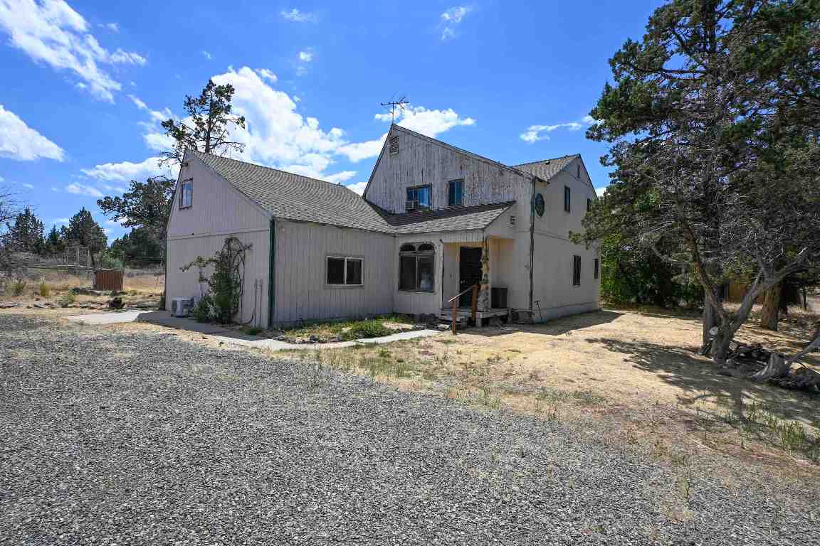 10410 County Highway A - 12