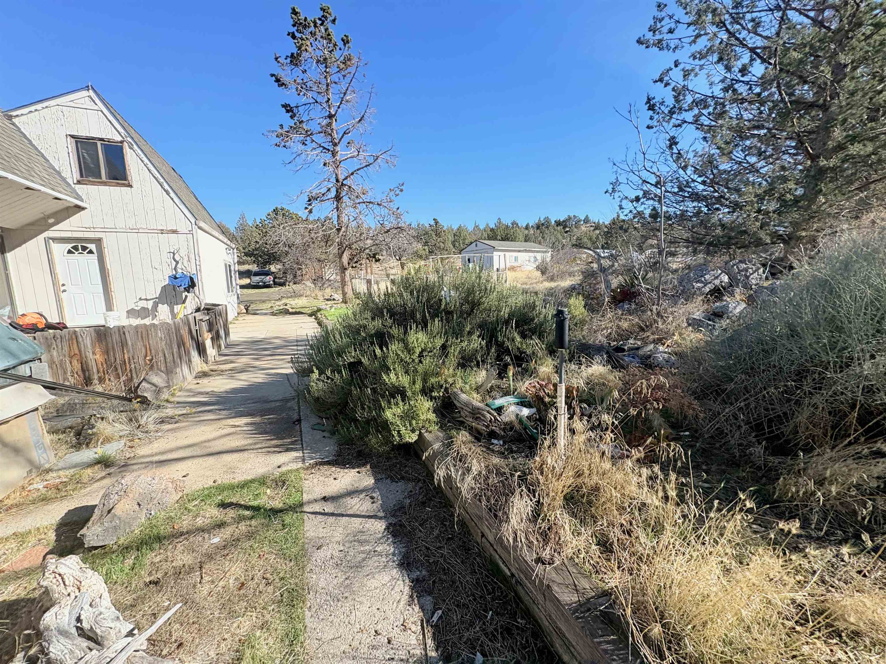 10410 County Highway A - 12