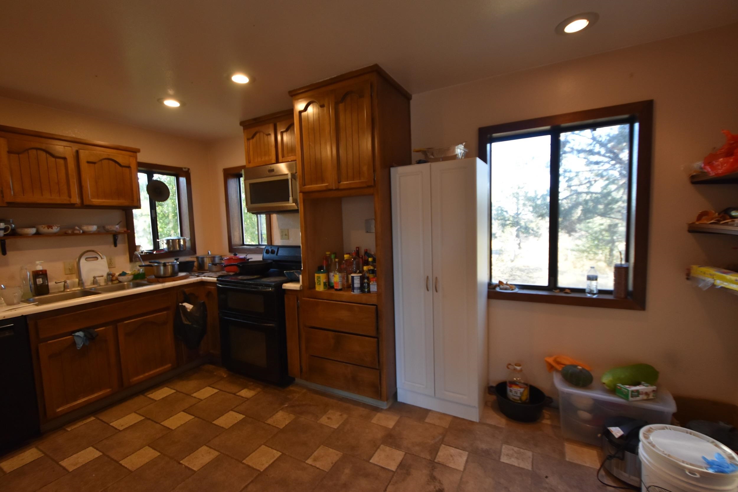 10410 County Highway A - 12