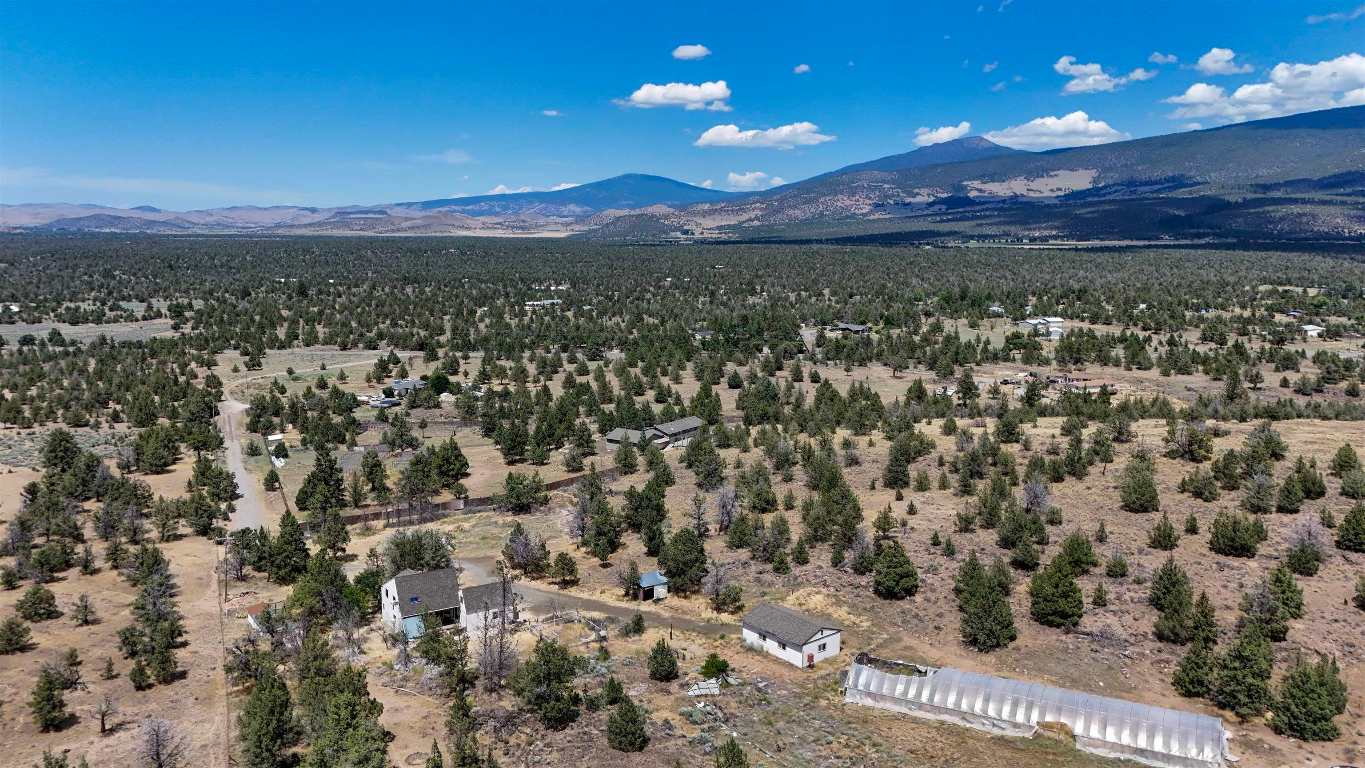 10410 County Highway A - 12