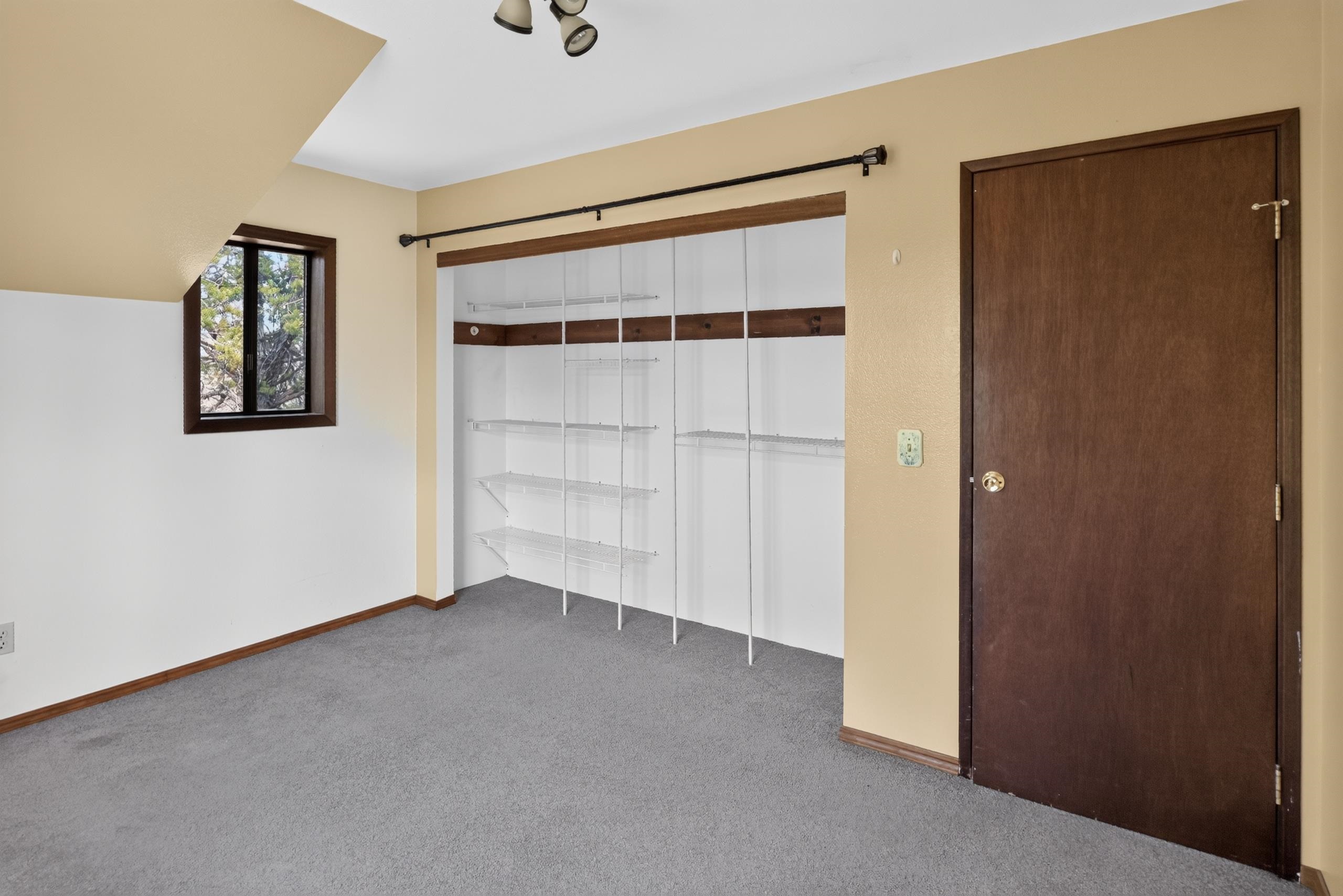 10410 County Highway A - 12
