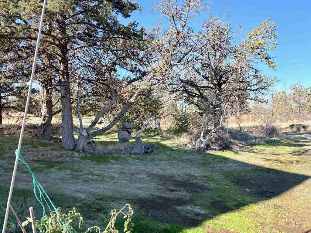 10410 County Highway A - 12