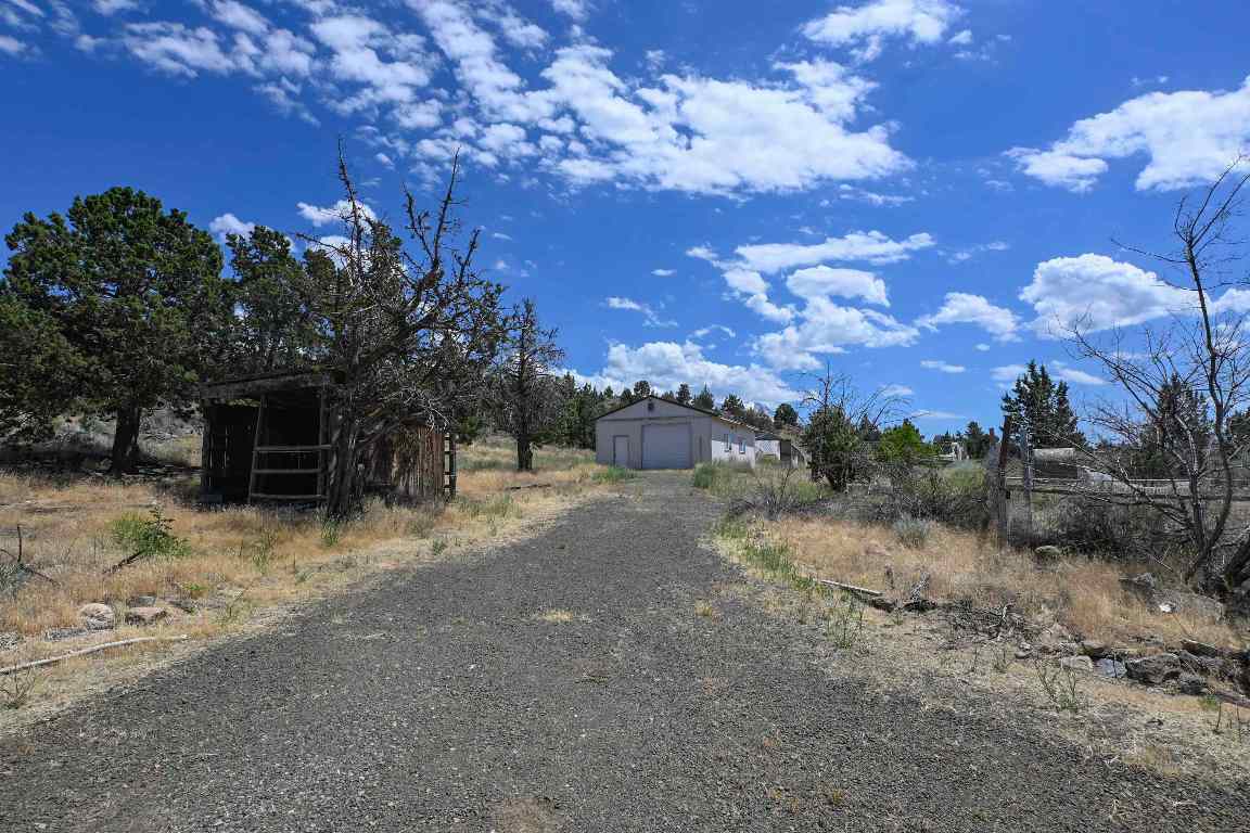 10410 County Highway A - 12