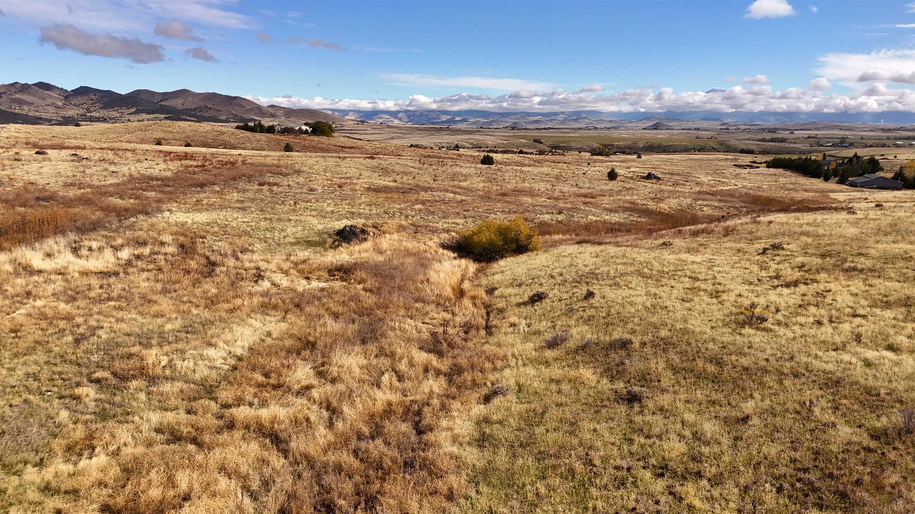 10 acres Riverview Dr.