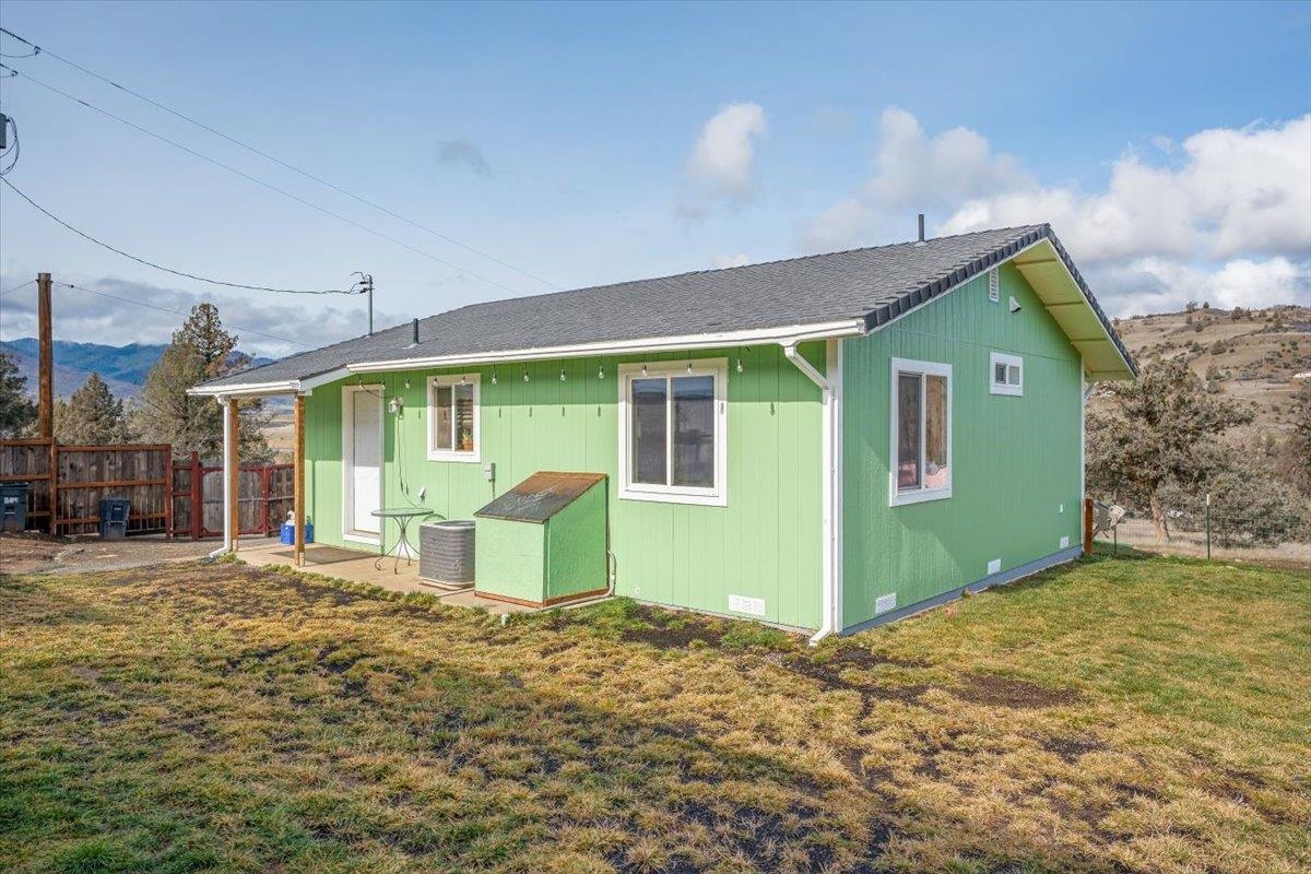 15608 Klamathon Rd.