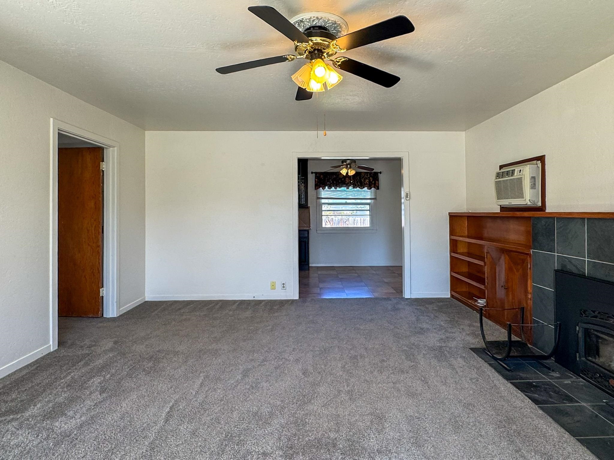 816 Knapp St.