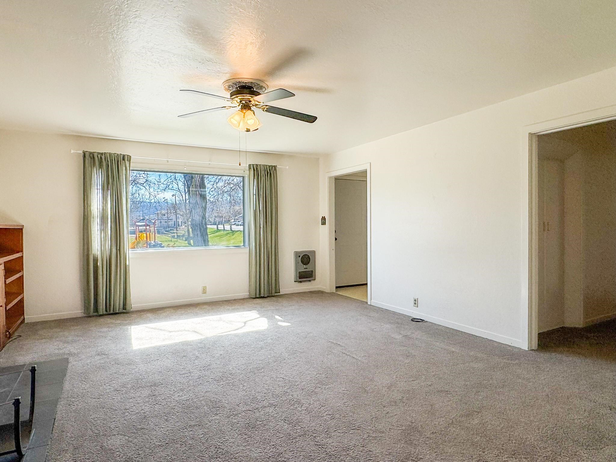 816 Knapp St.