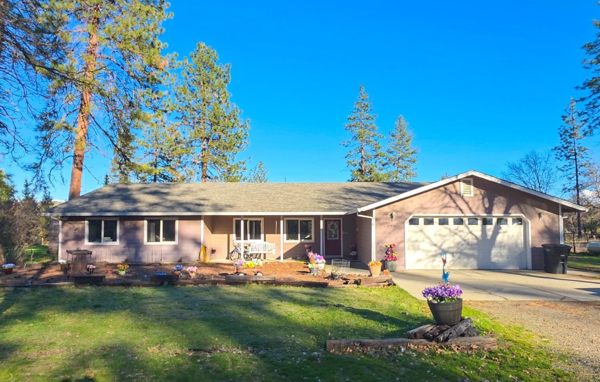 5328 Woodland Dr.
