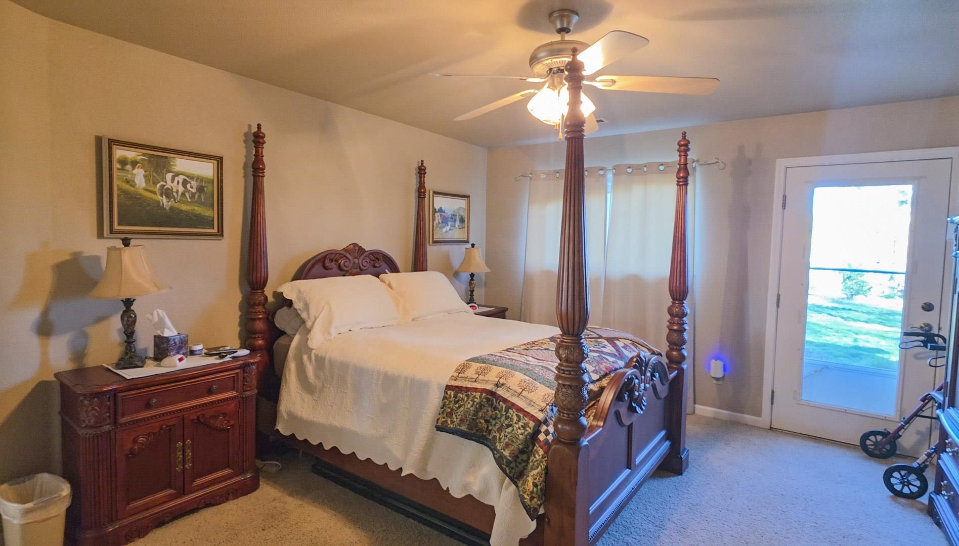 5328 Woodland Dr.