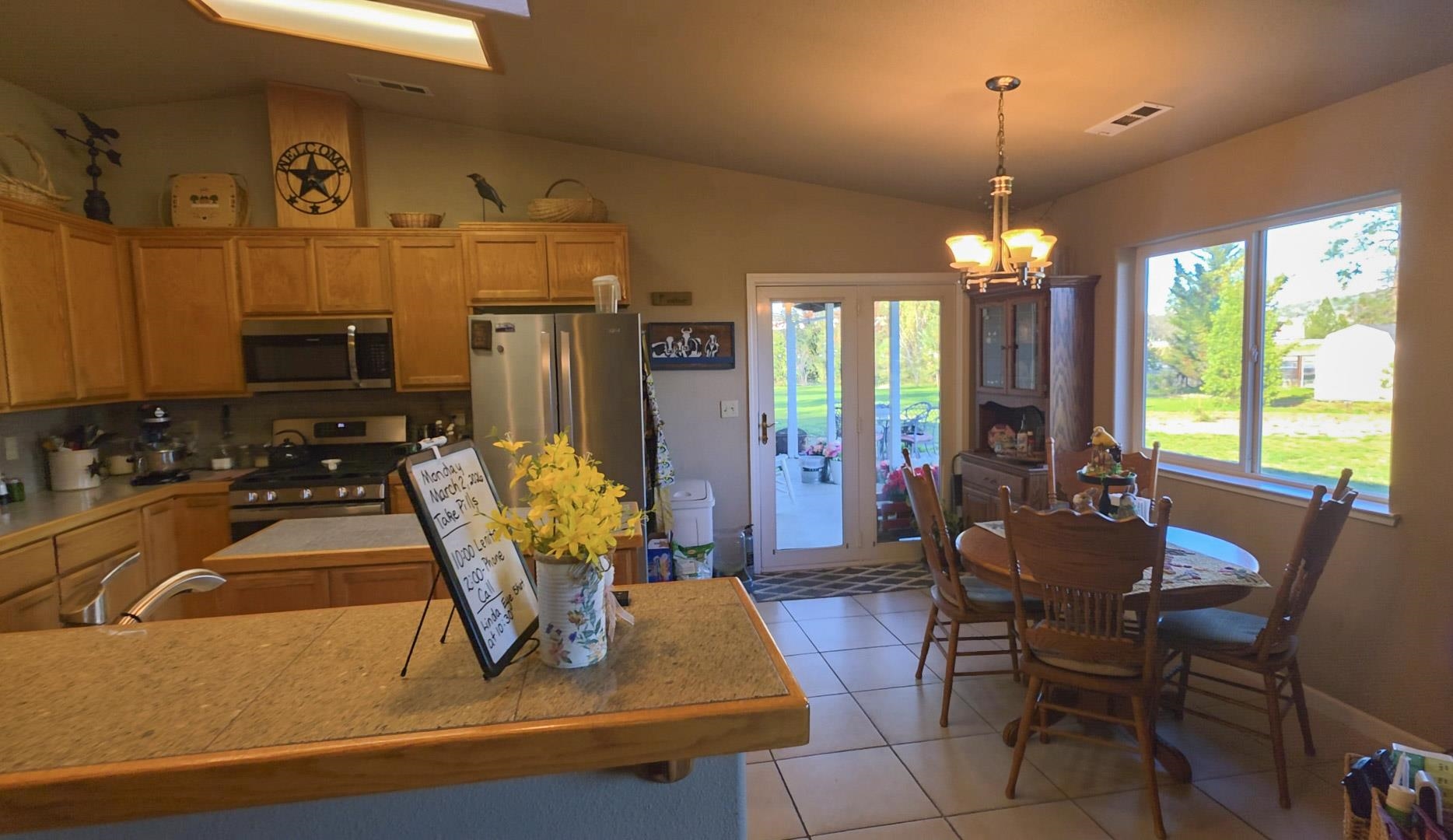 5328 Woodland Dr.