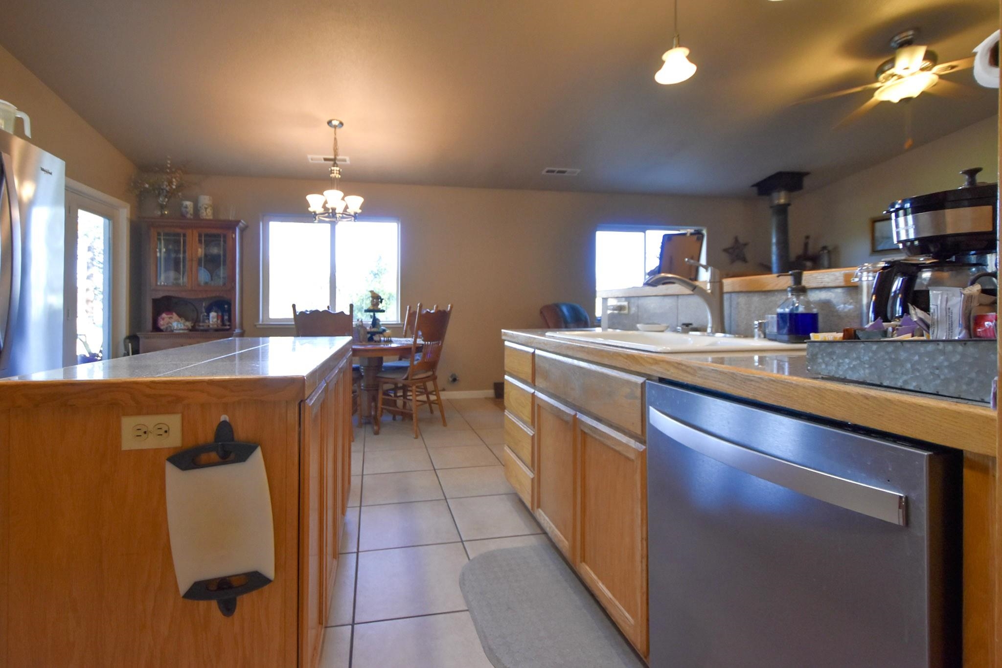 5328 Woodland Dr.