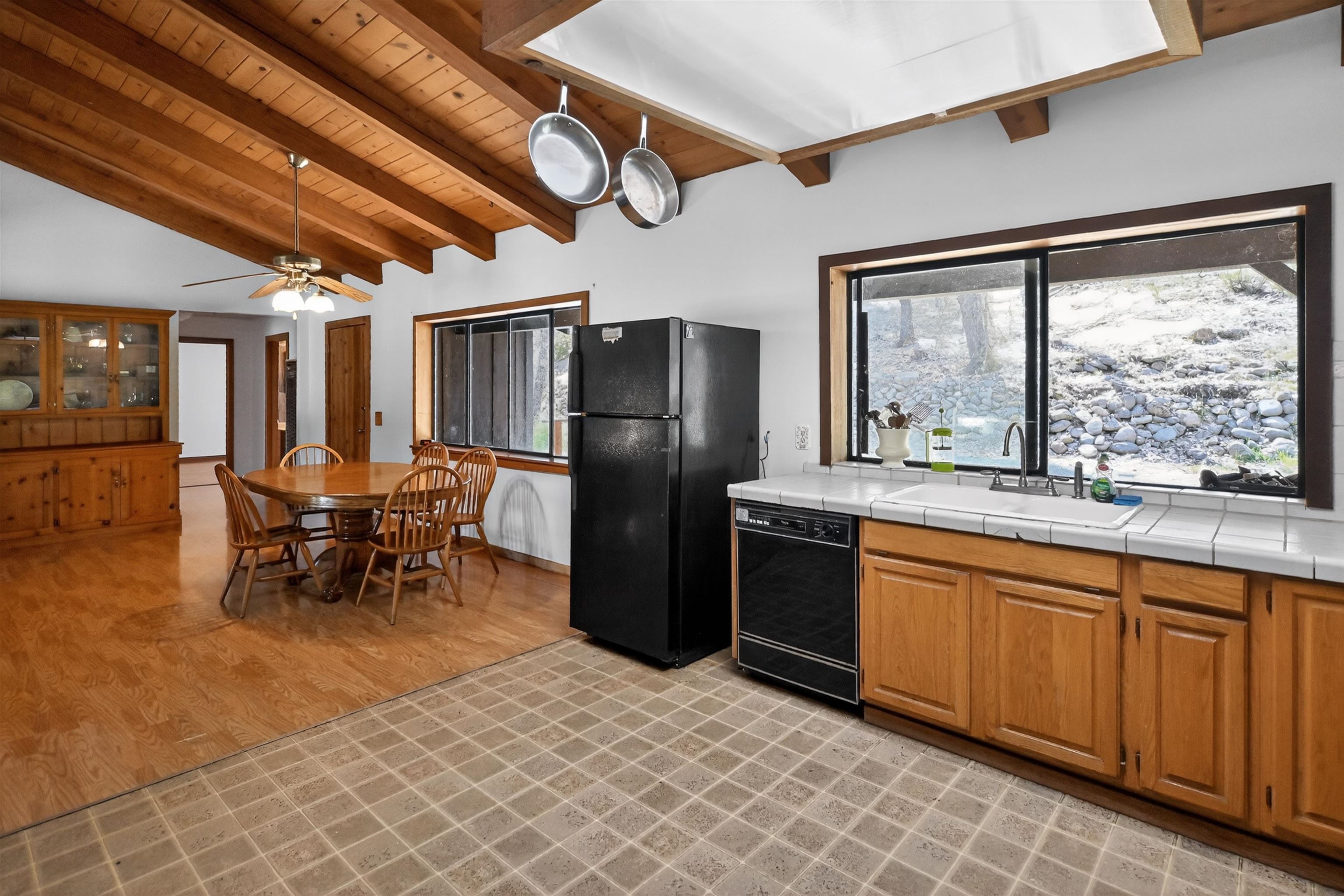 15640 Quartz Valley Dr.