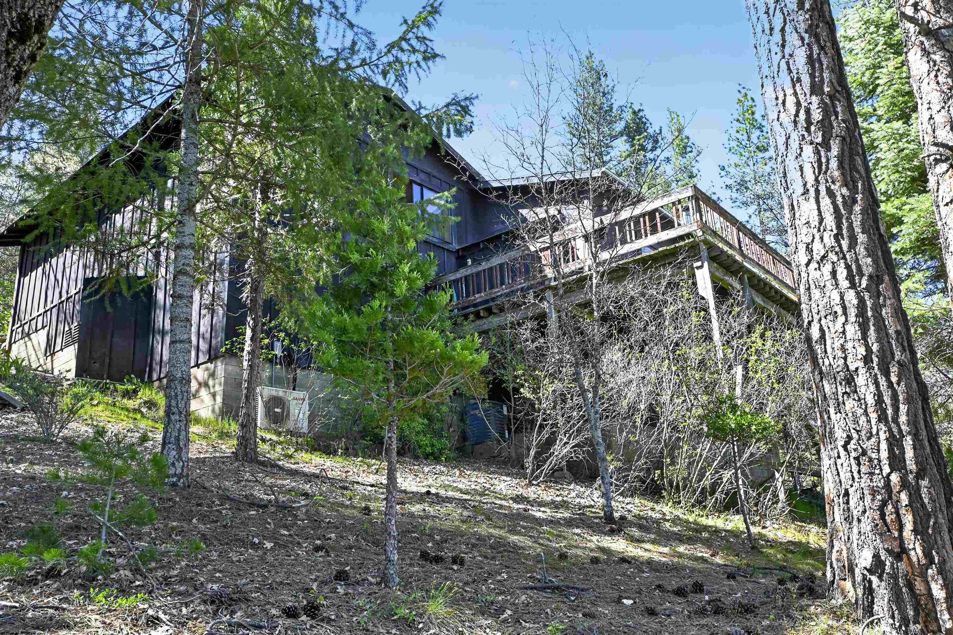 15640 Quartz Valley Dr.