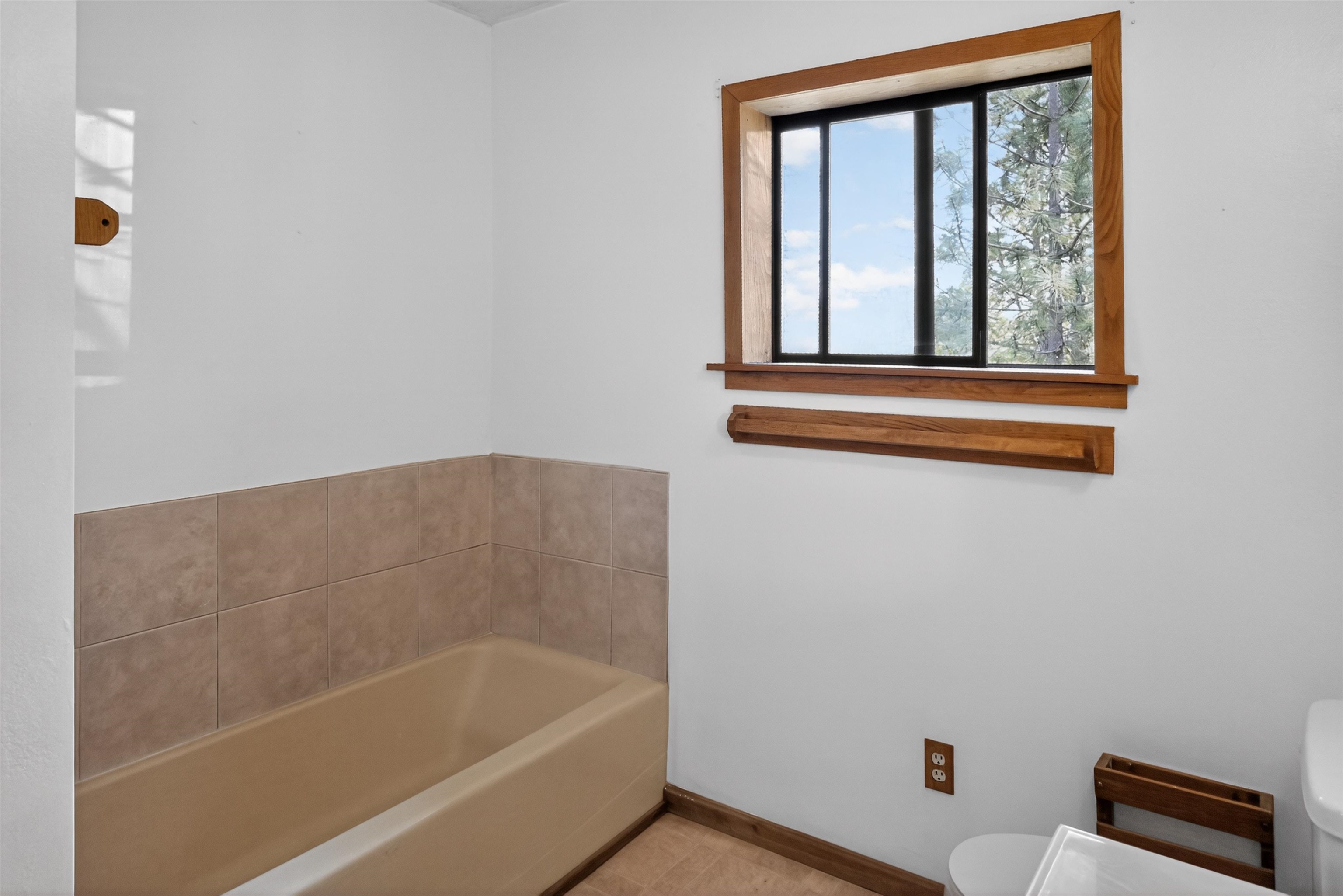 15640 Quartz Valley Dr.