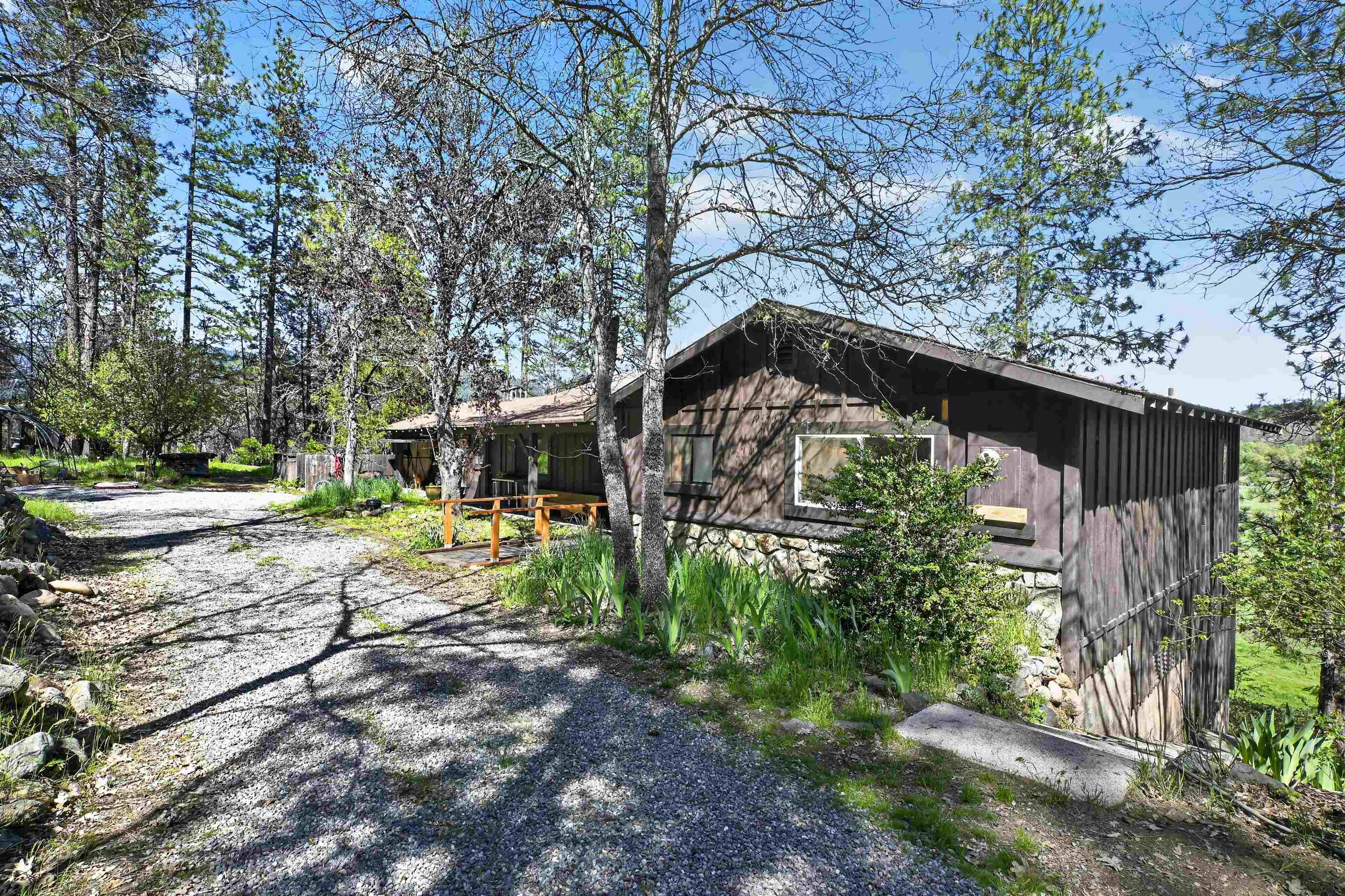 15640 Quartz Valley Dr.