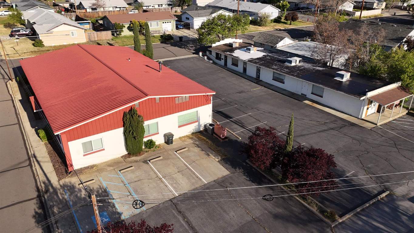 180 Rose Ln & 1011 Fourth St