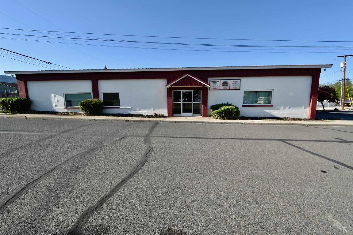 180 Rose Ln & 1011 Fourth St