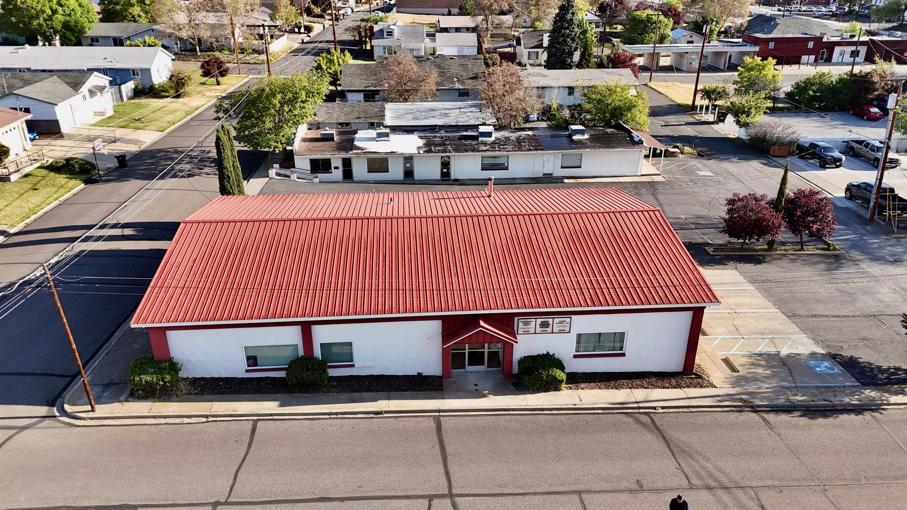 180 Rose Ln & 1011 Fourth St