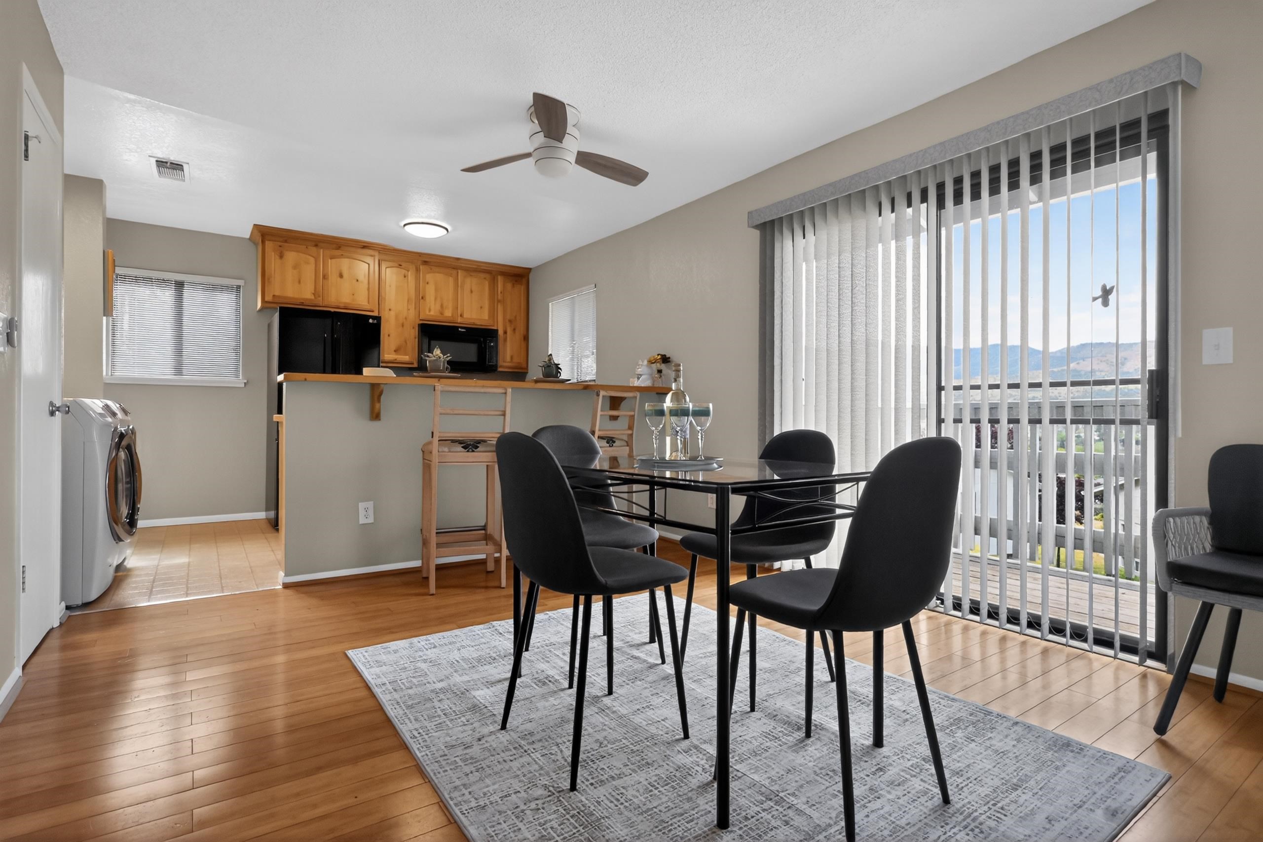 801 Sierra Vista Way Apt 44