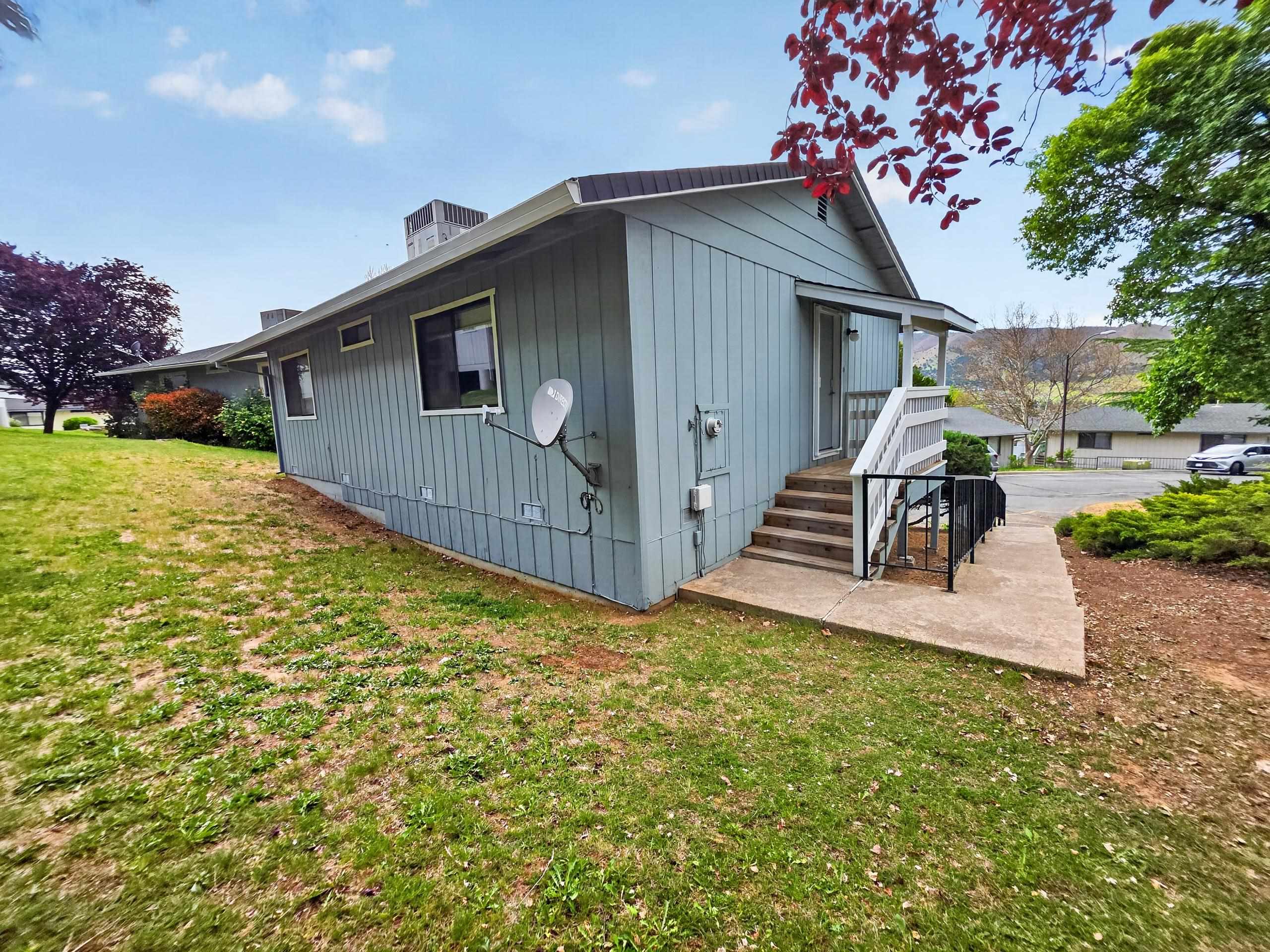 801 Sierra Vista Way Apt 44