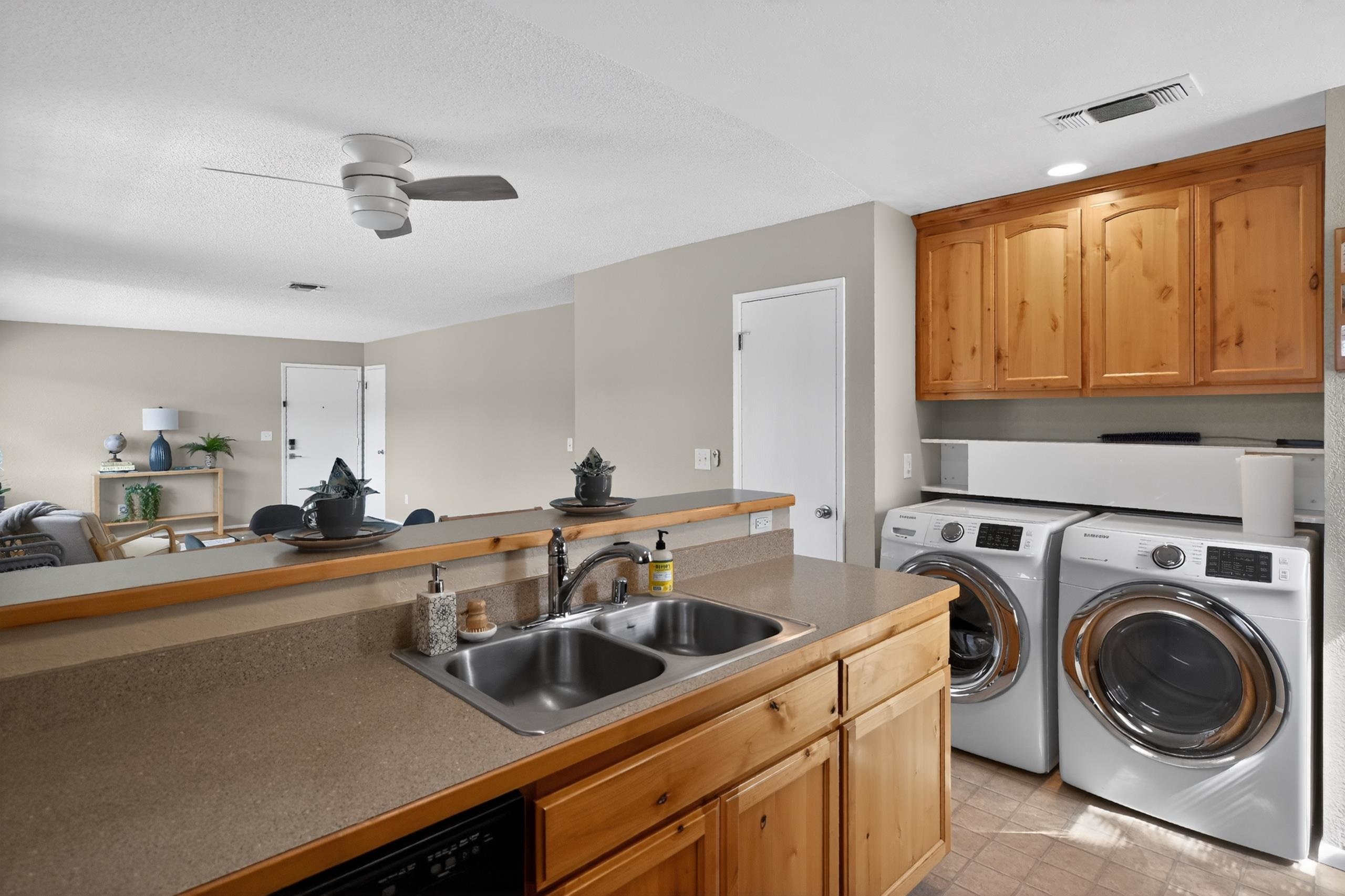 801 Sierra Vista Way Apt 44