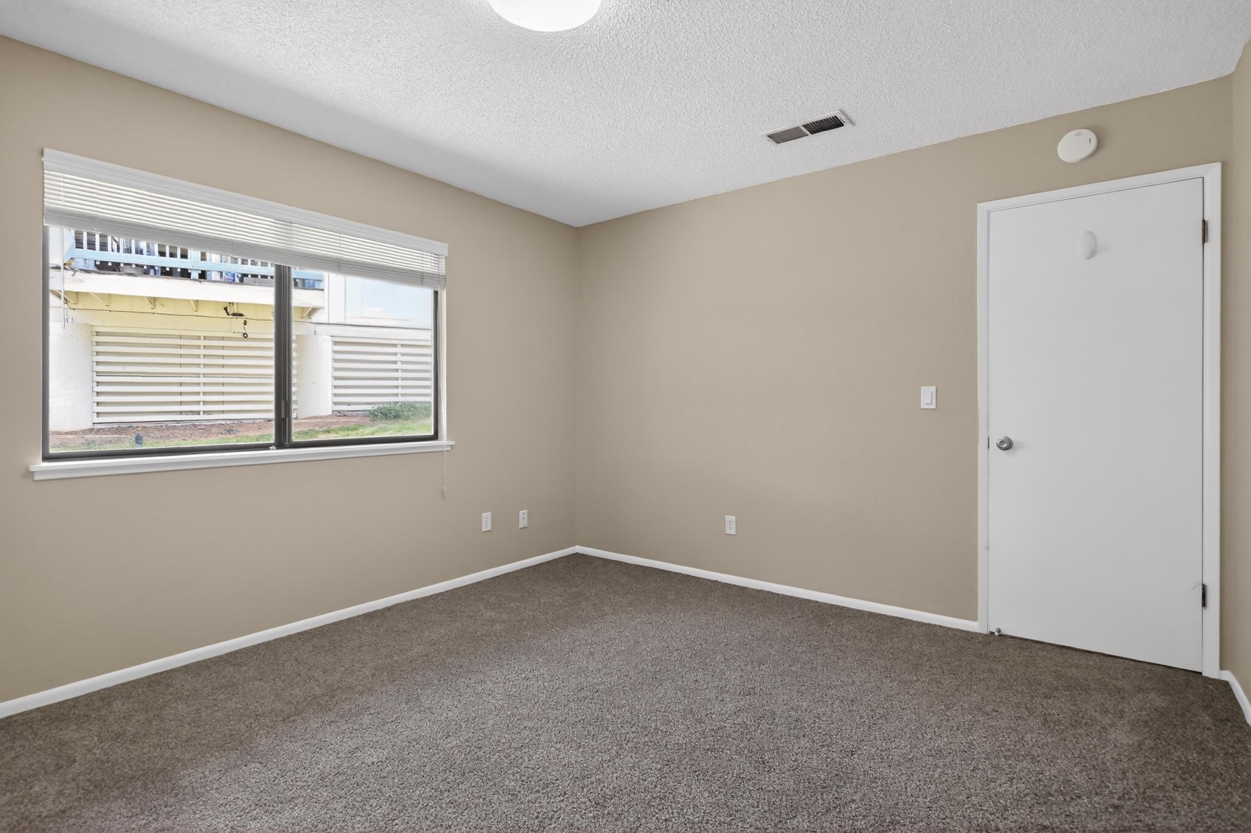 801 Sierra Vista Way Apt 44