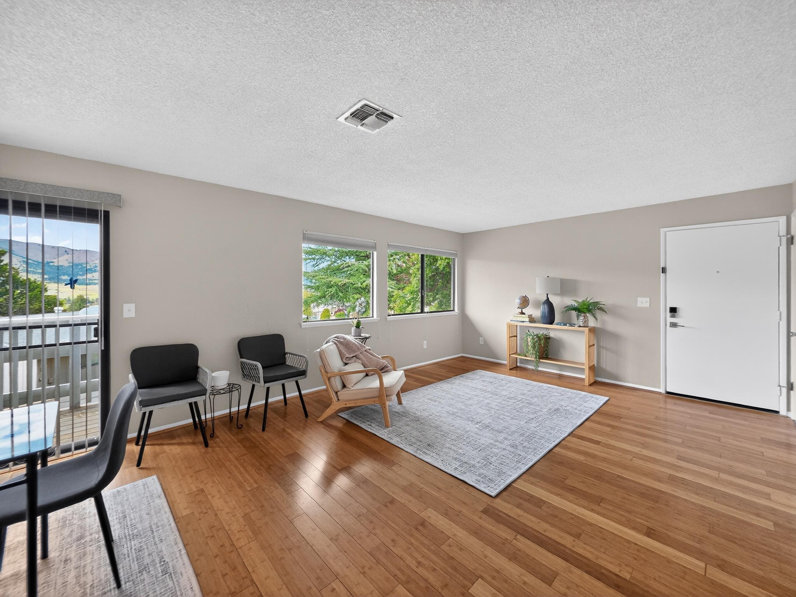 801 Sierra Vista Way Apt 44