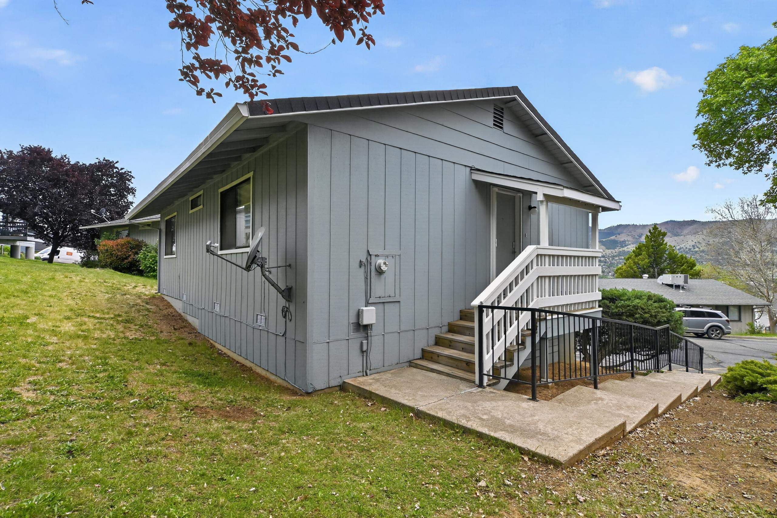 801 Sierra Vista Way Apt 44