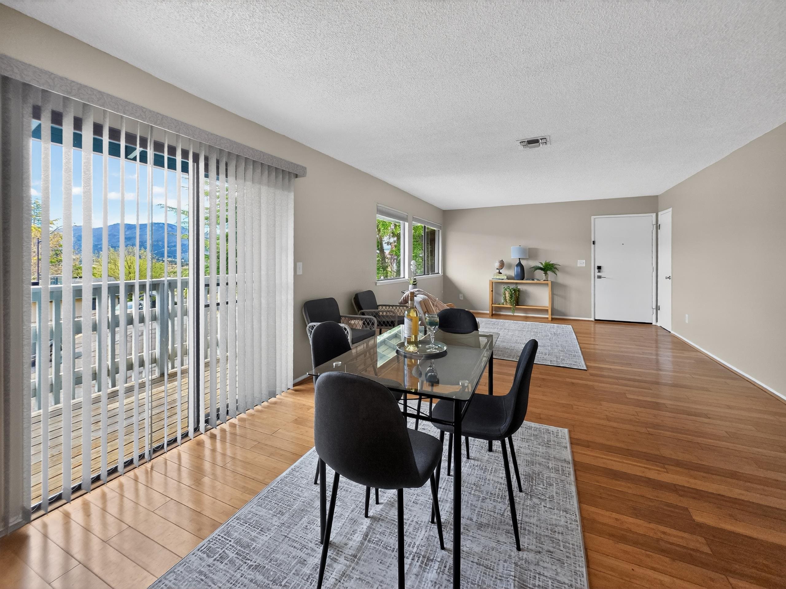 801 Sierra Vista Way Apt 44