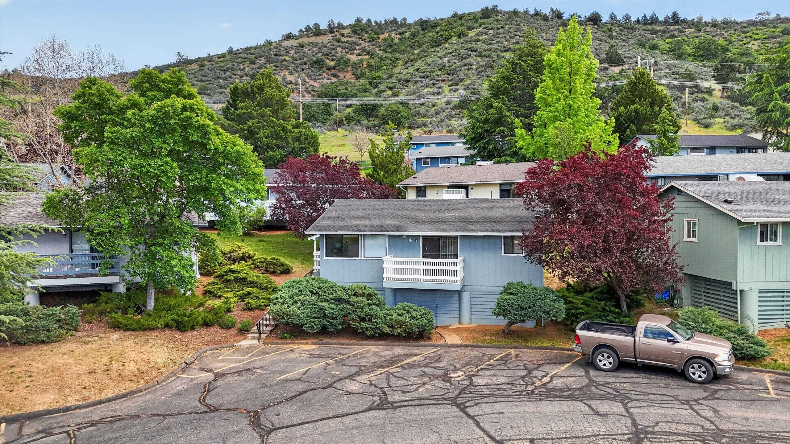 801 Sierra Vista Way Apt 44