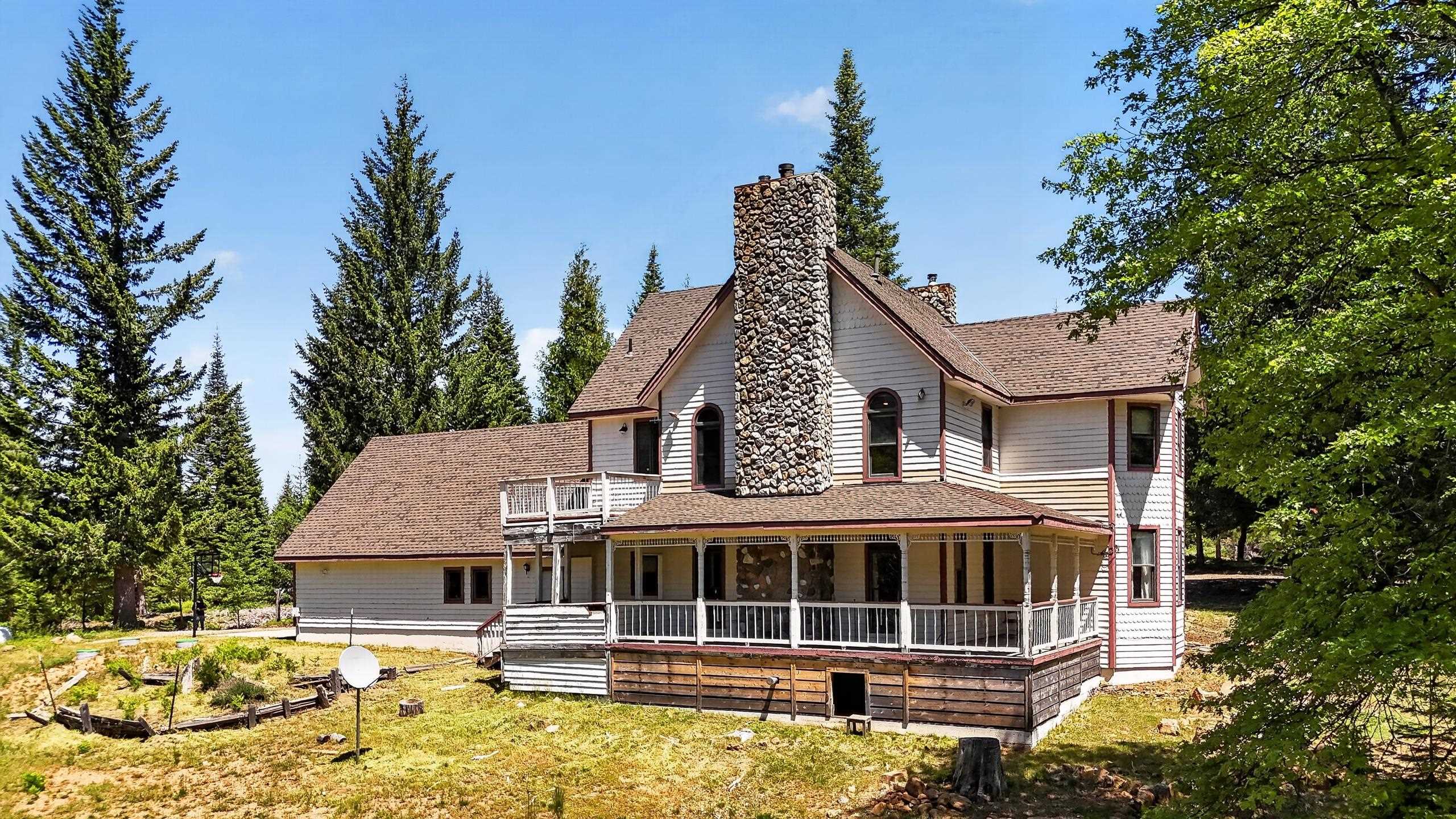 2708 GREY FOX DR. 