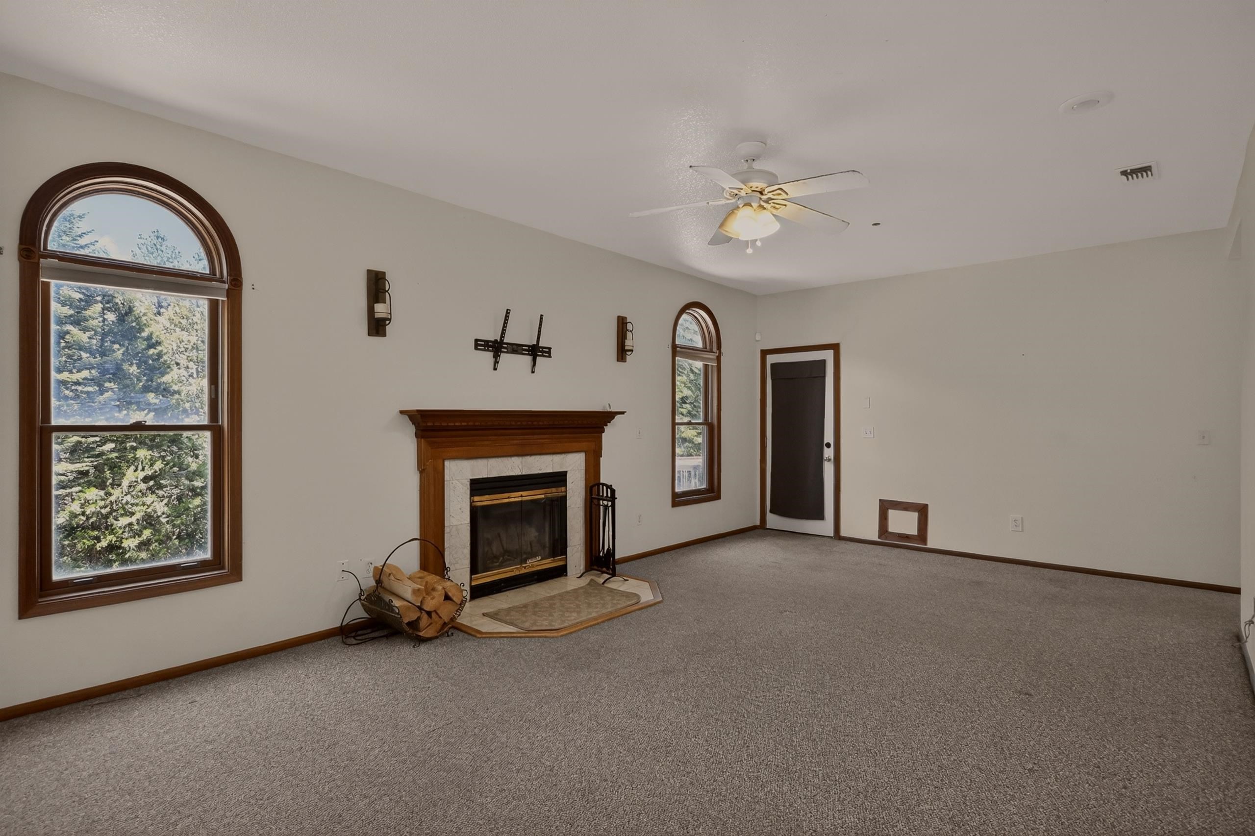 2708 GREY FOX DR. 