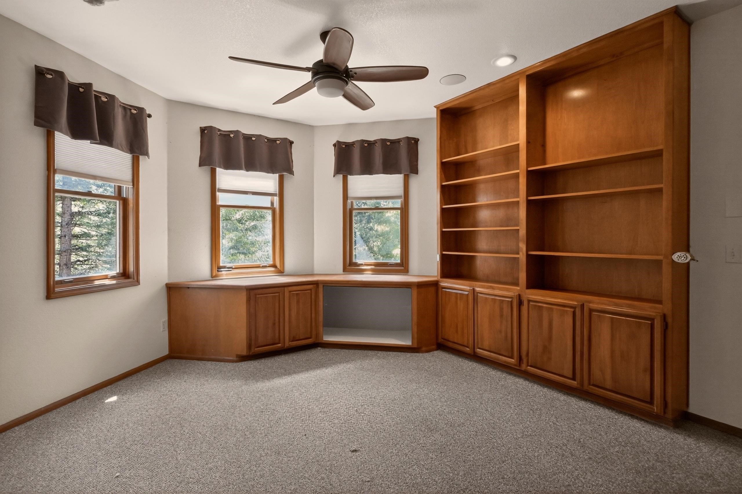 2708 GREY FOX DR. 